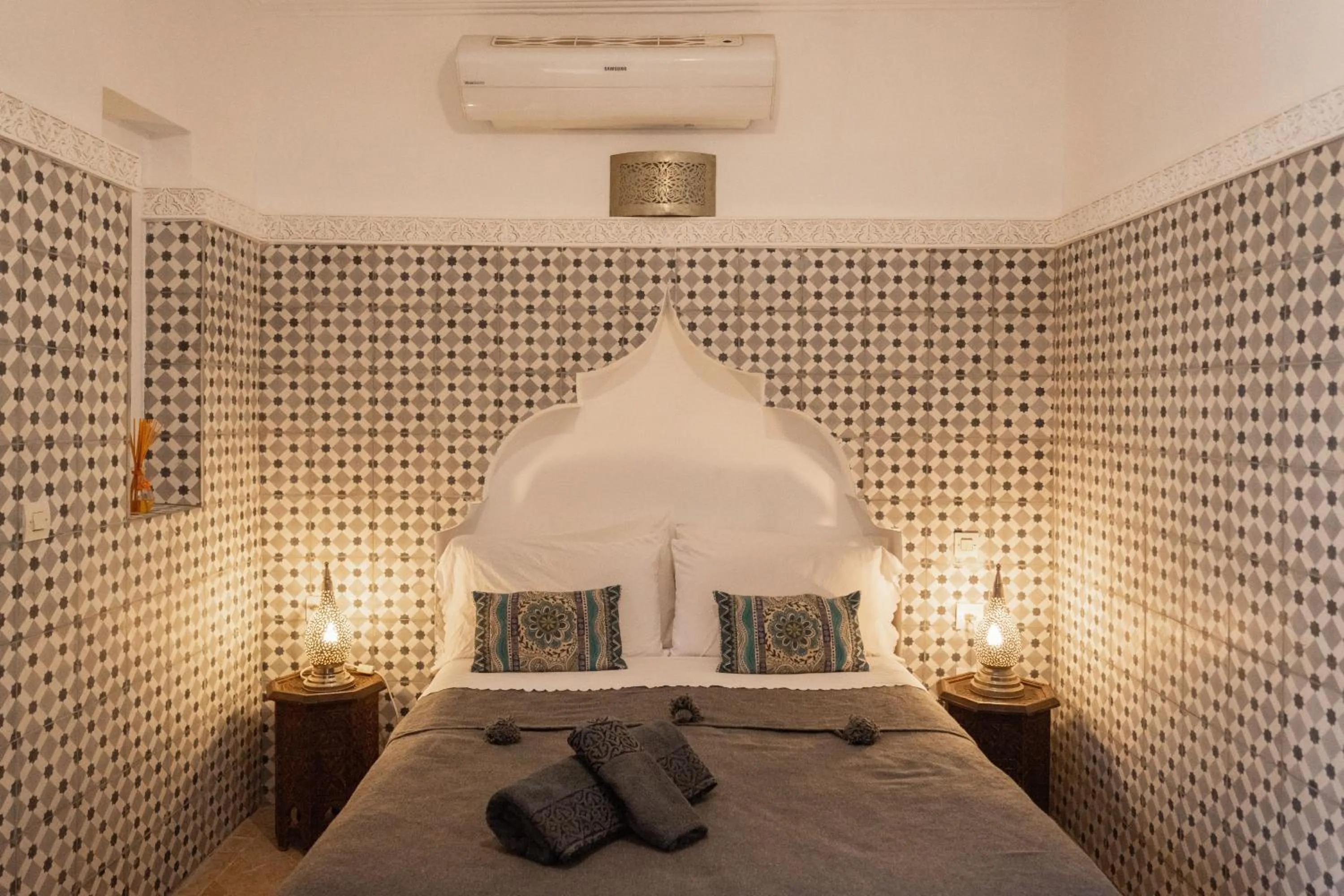 Bed in Riad of the Moon