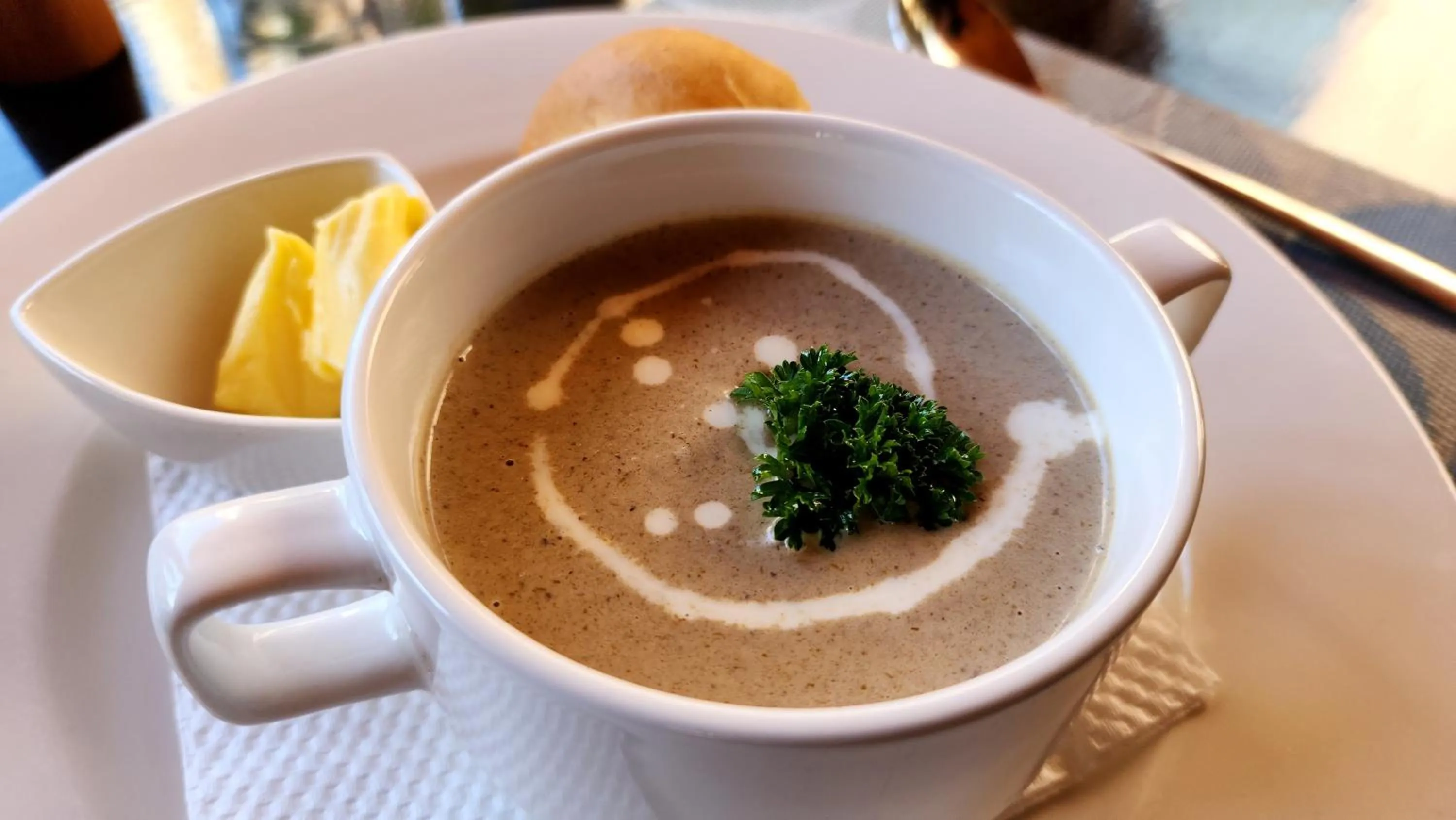 Food and drinks in O'sinkirri