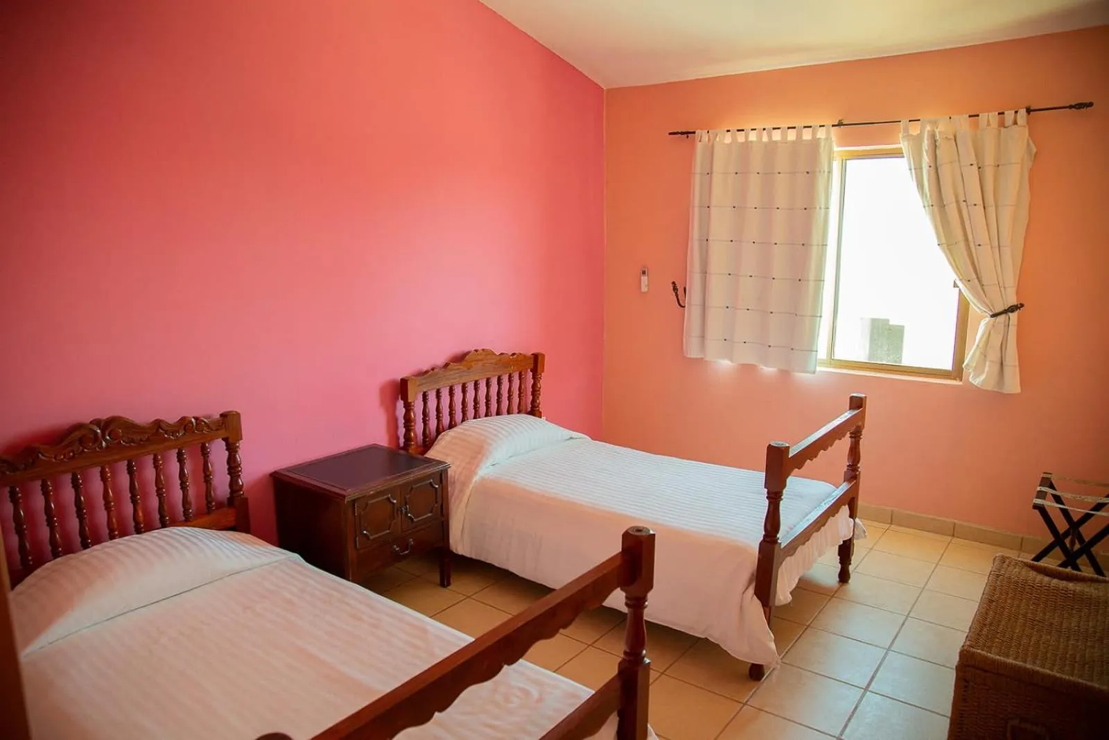 Bed in Garimar Condominios en San Carlos