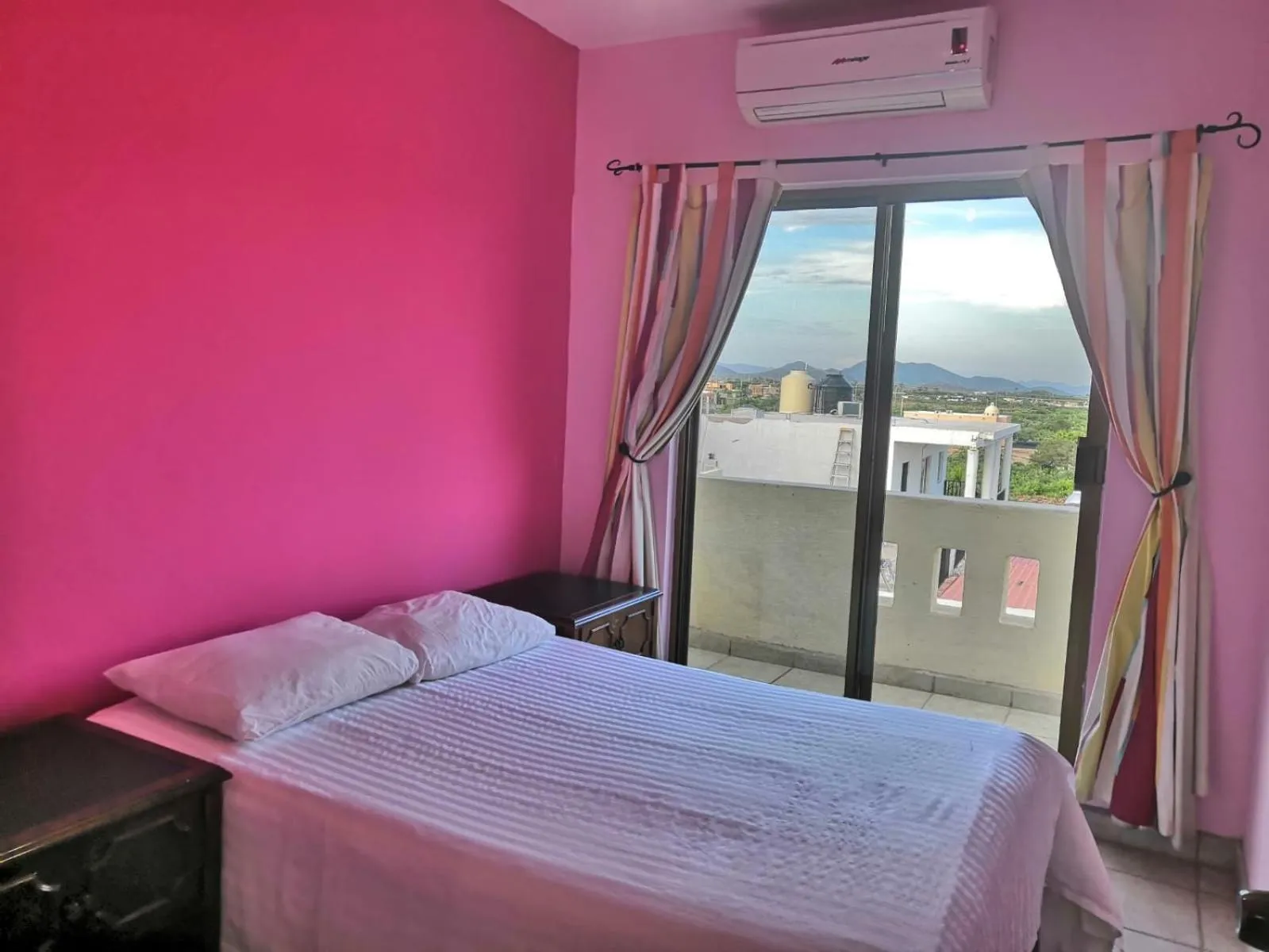 Bedroom, Bed in Garimar Condominios en San Carlos