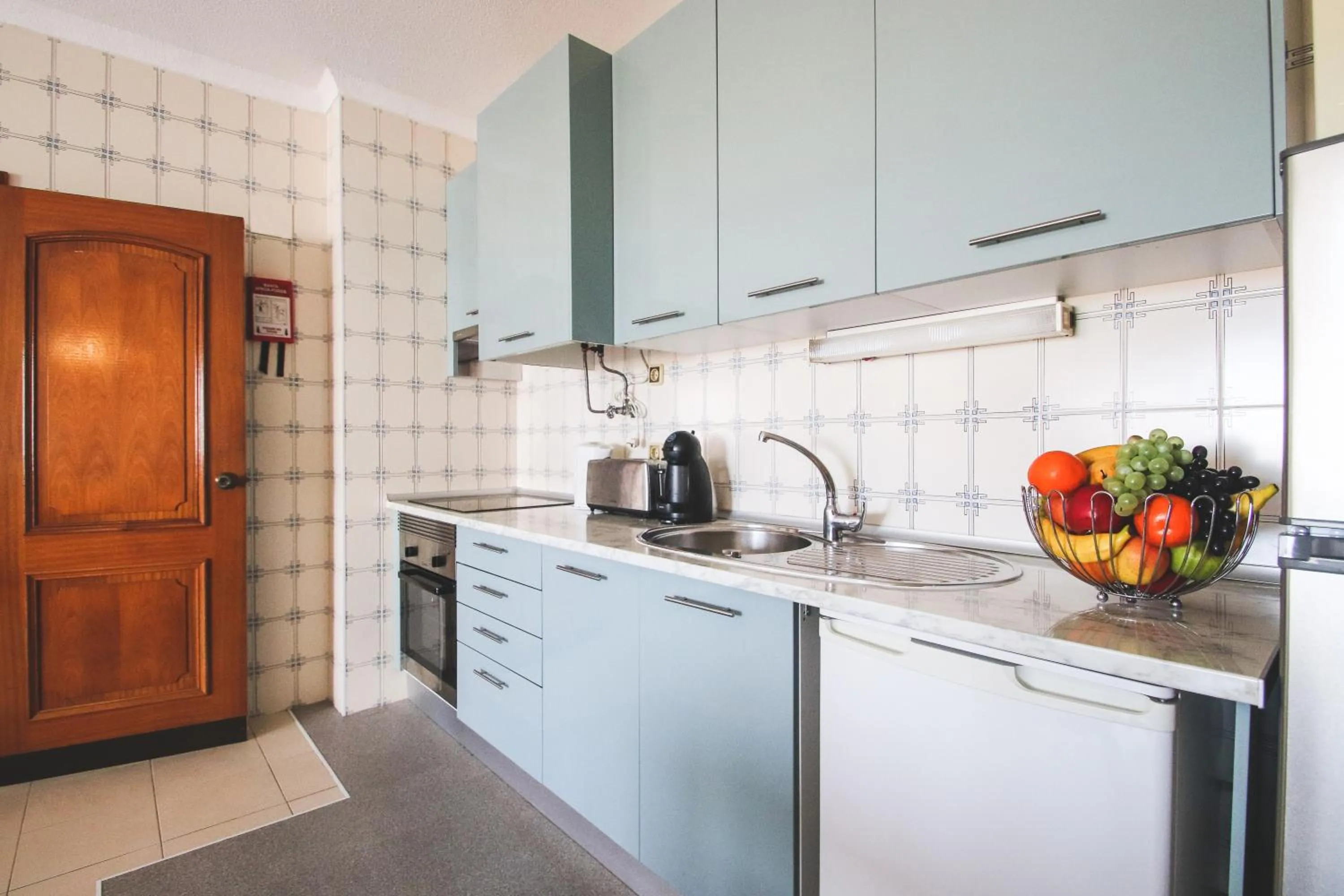 Kitchen or kitchenette in Apartment Atlantic Sea by Algarve Vacation