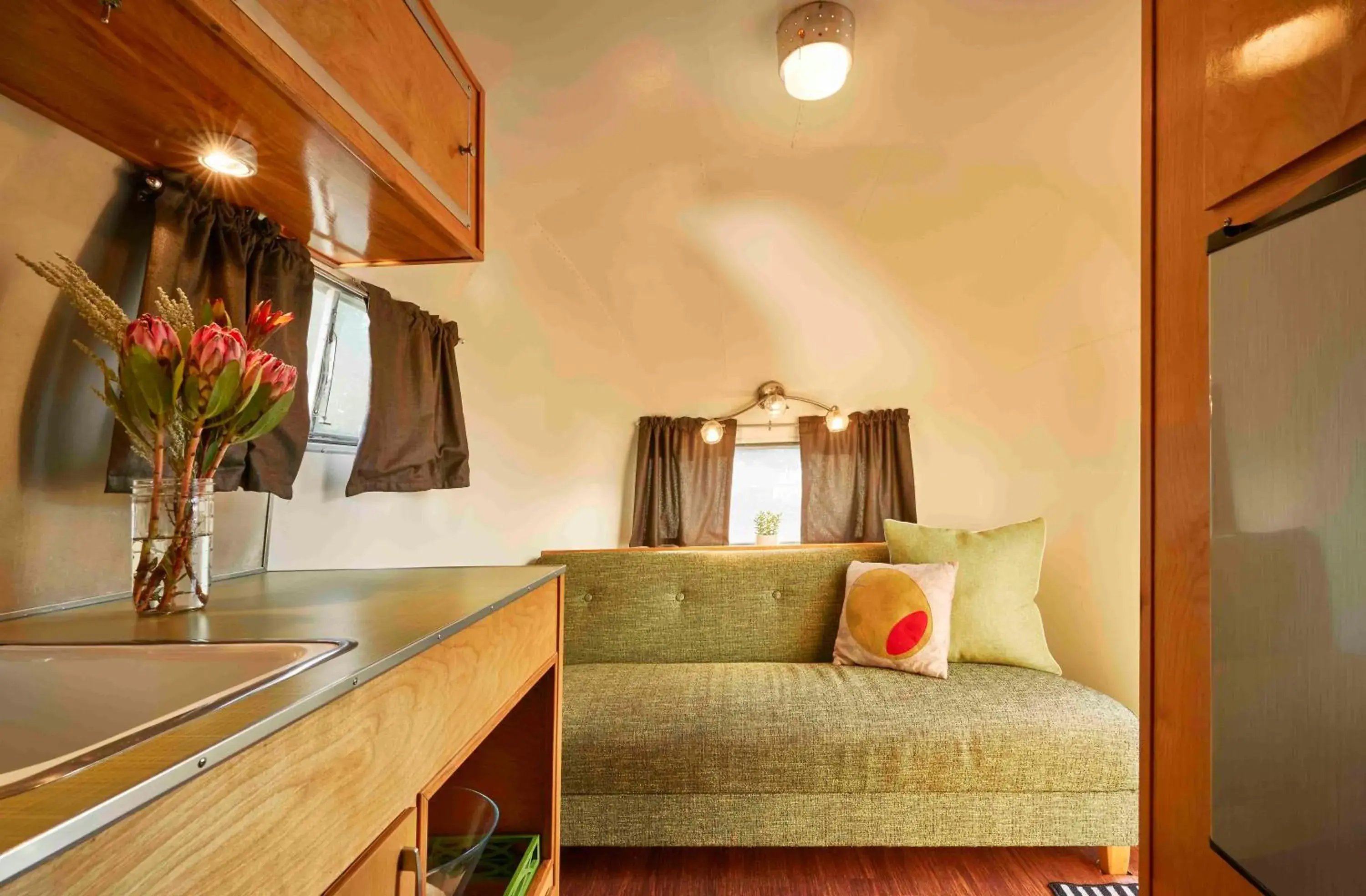 1949 Kit Chateau in The Vintages Trailer Resort 1949 Kit Chateau in The Vintages Trailer Resort