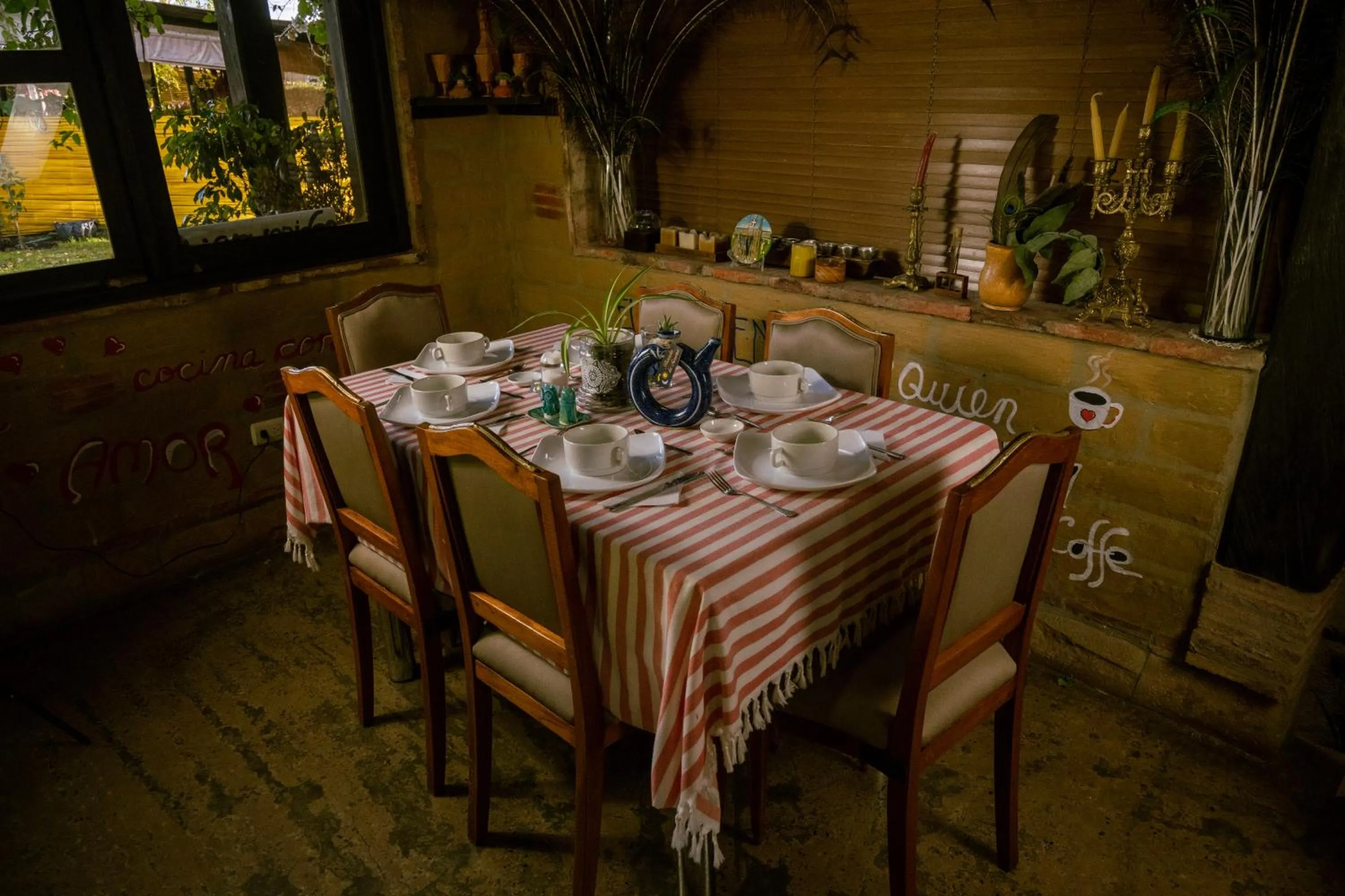 Restaurant/places to eat in Posada la Serena