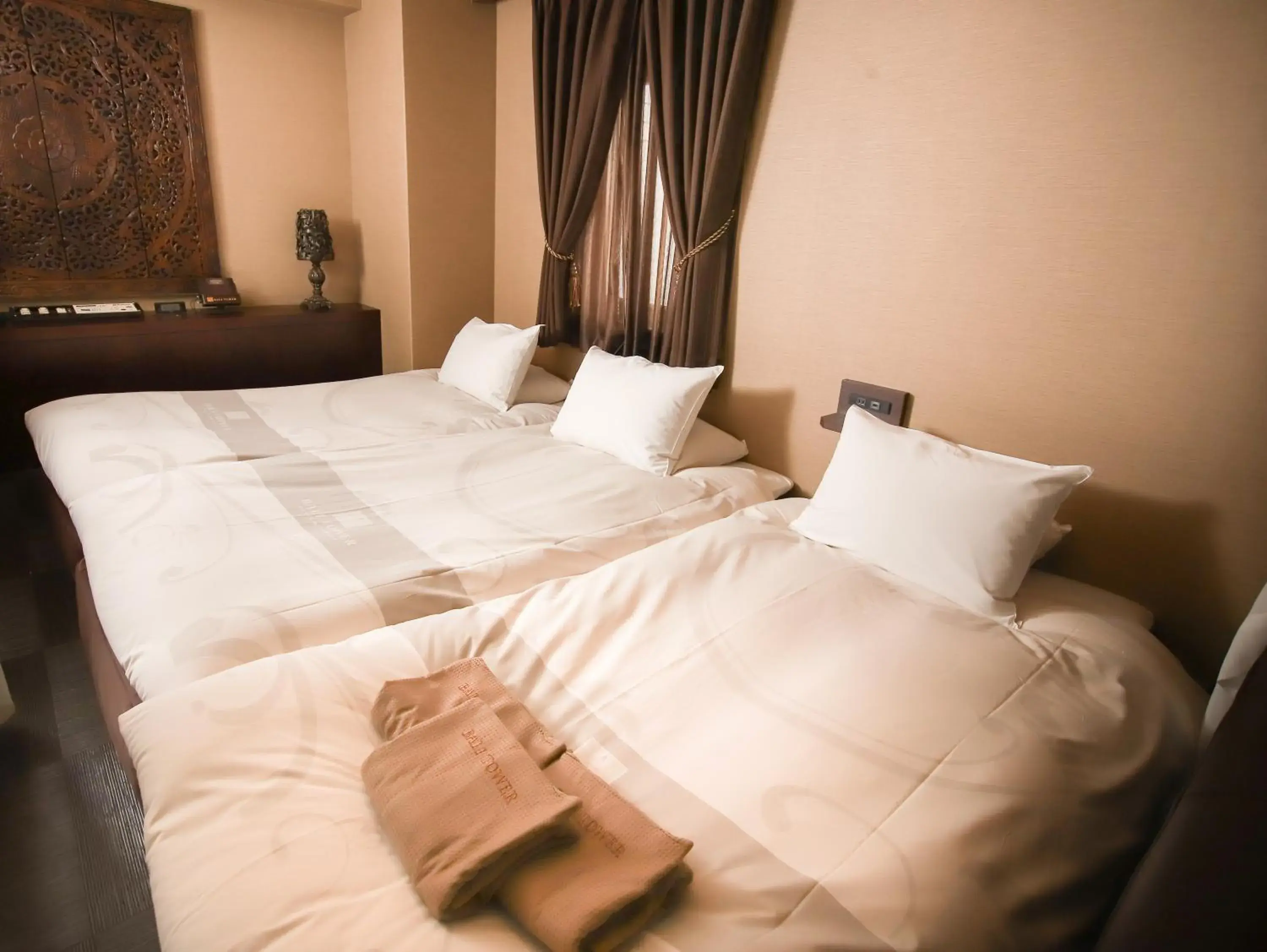 Deluxe with 3 Beds - Non-Smoking with Free All-you-can-drink Alcohol and Light Meal in Anda no Mori Osaka Tennoji Tower Deluxe with 3 Beds - Non-Smoking with Free All-you-can-drink Alcohol and Light Meal in Anda no Mori Osaka Tennoji Tower