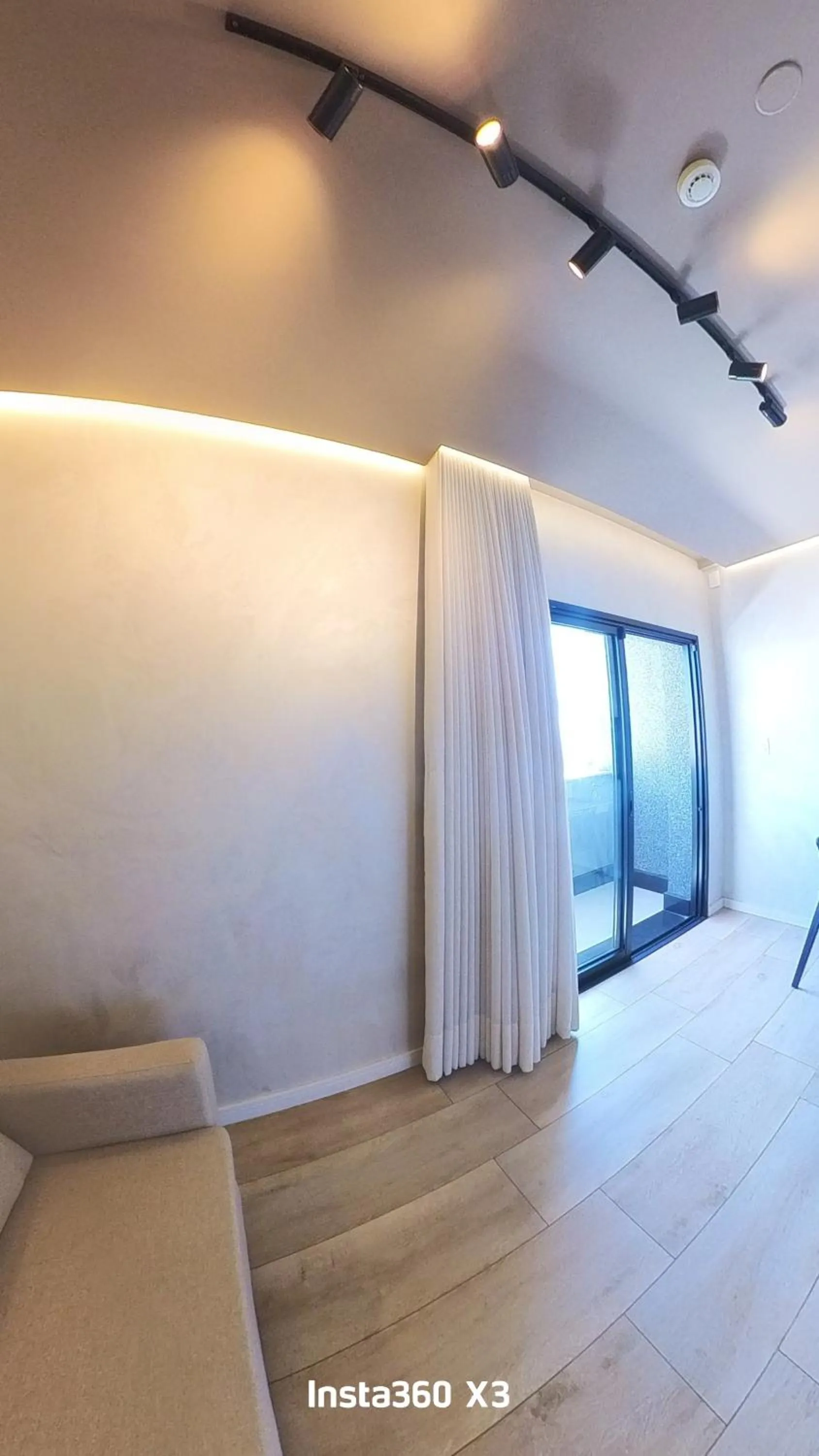 Apart-hotel Theotókos Flats