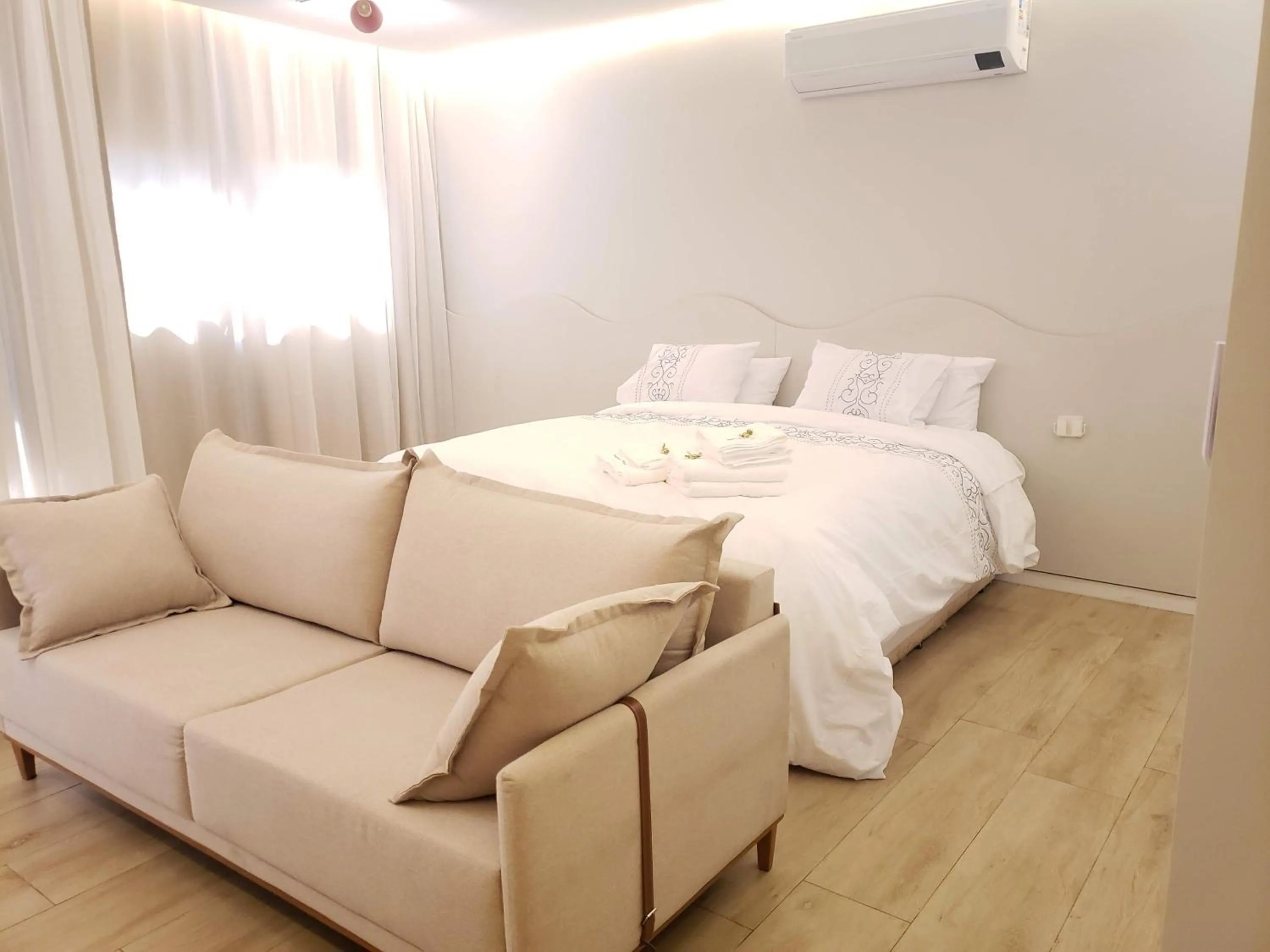 Bed in Apart-hotel Theotókos Flats