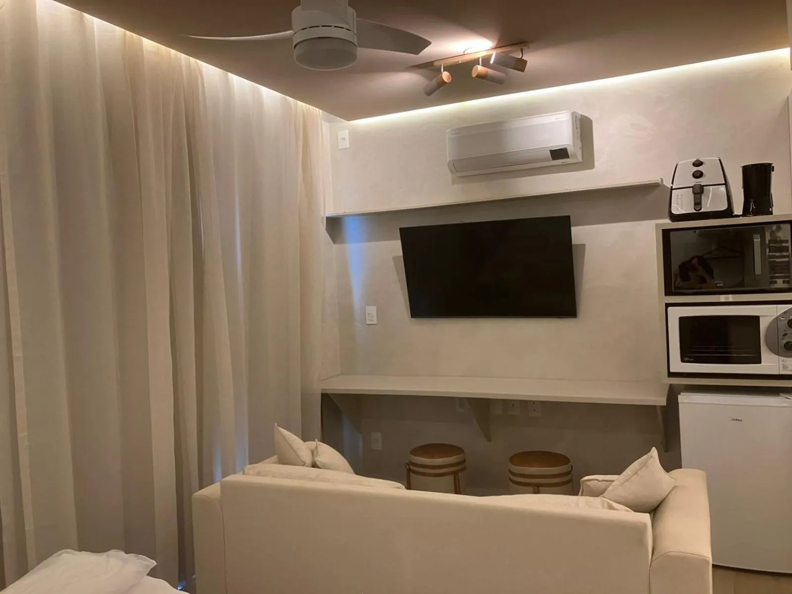 Apart-hotel Theotókos Flats