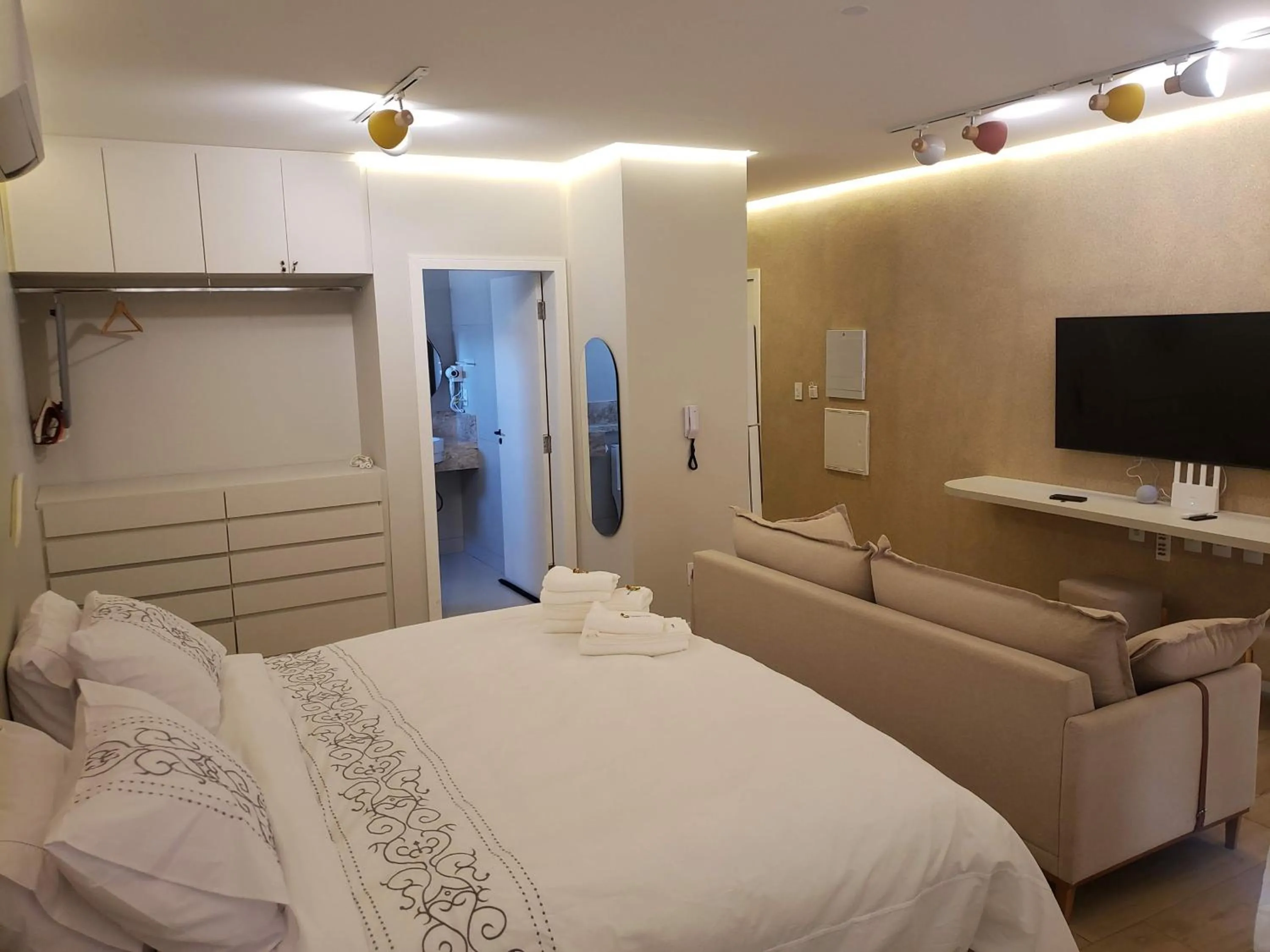 Bed in Apart-hotel Theotókos Flats