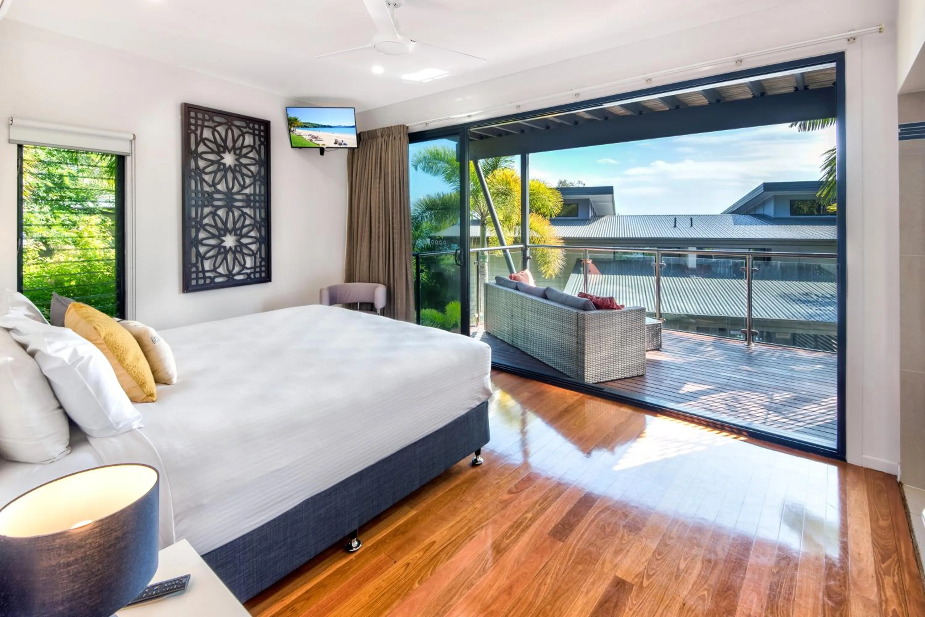 Bedroom, Bed in Pinnacle Apartments on Hamilton Island by HIHA