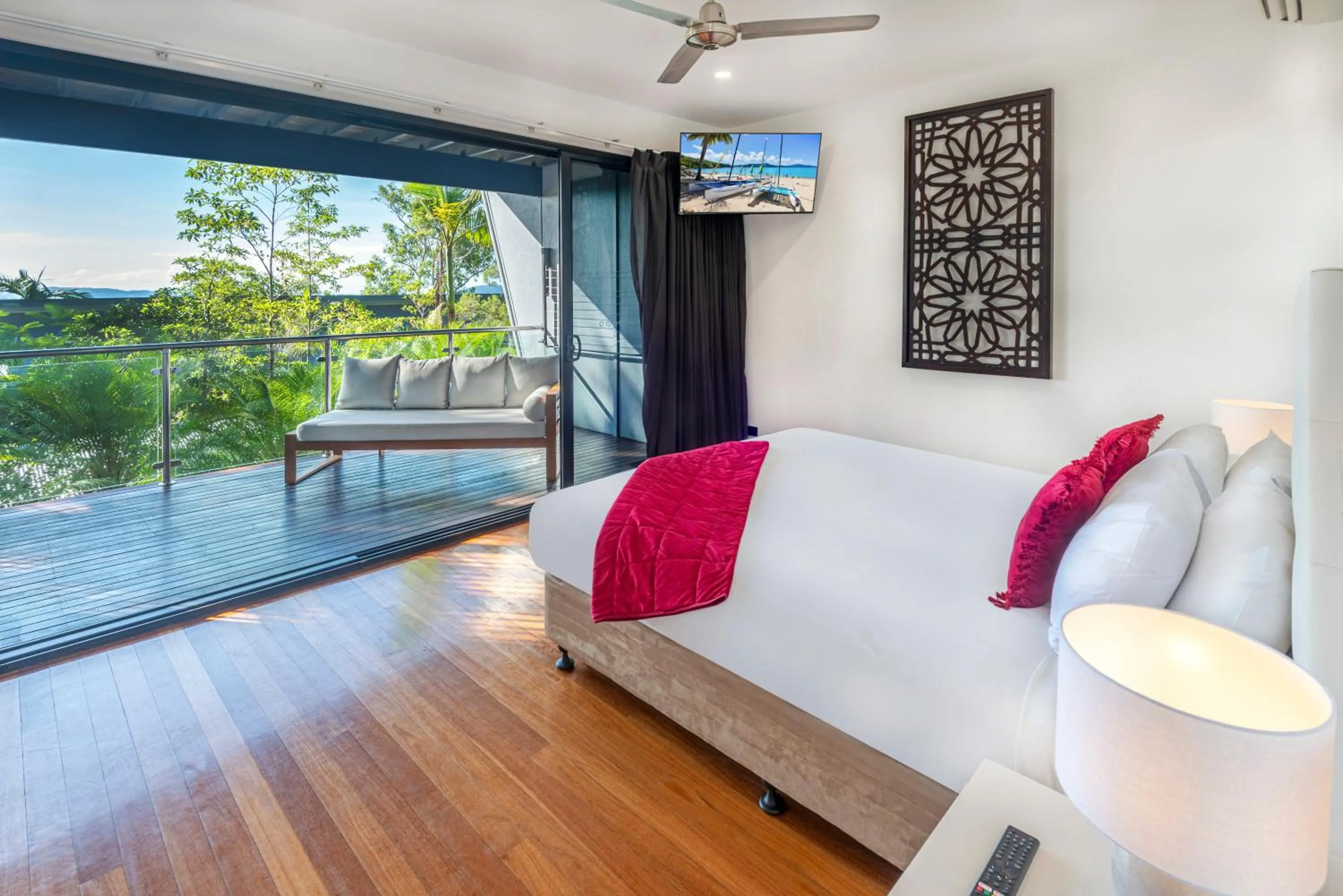Bedroom, Bed in Pinnacle Apartments on Hamilton Island by HIHA
