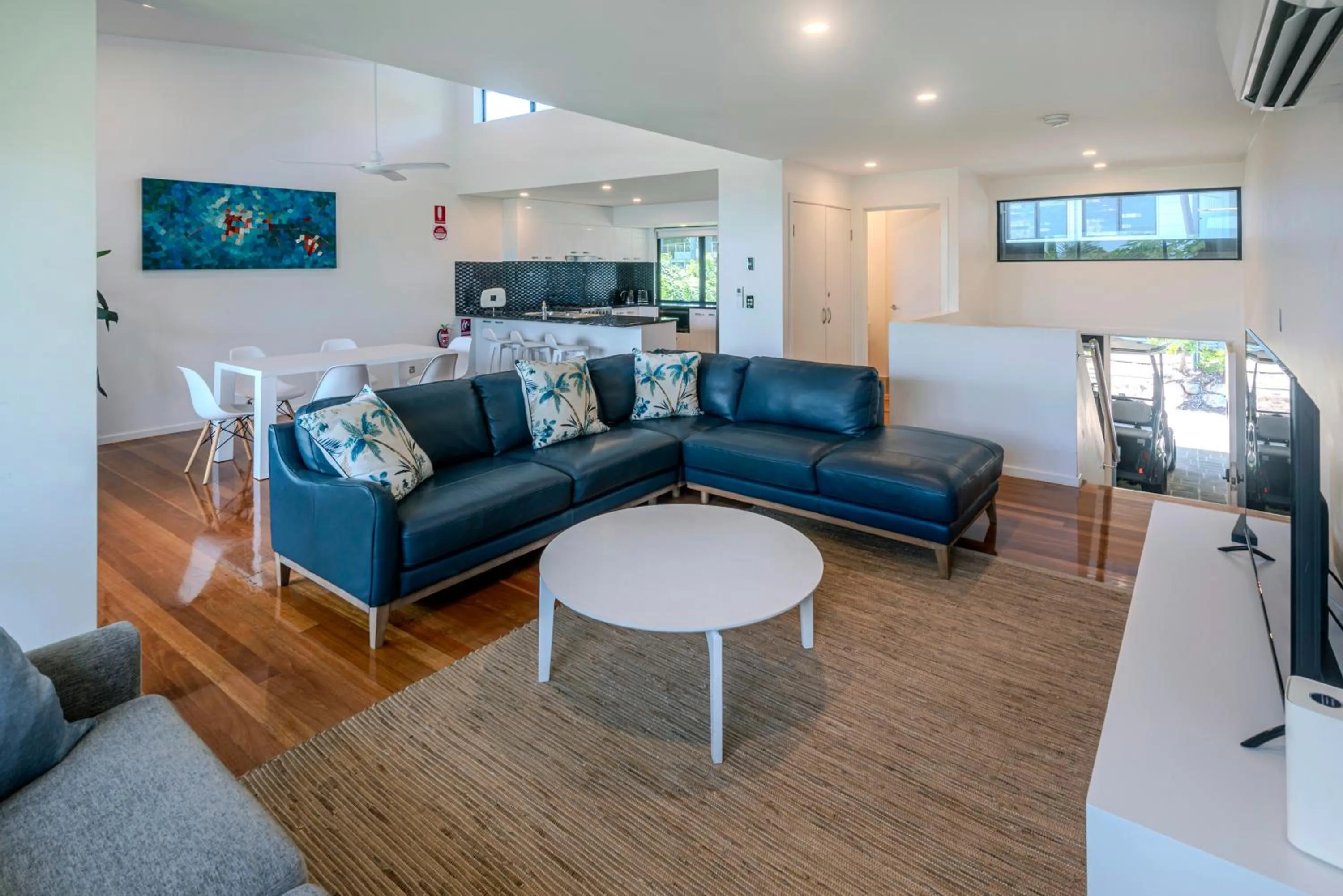 Living room in Pinnacle Apartments on Hamilton Island by HIHA