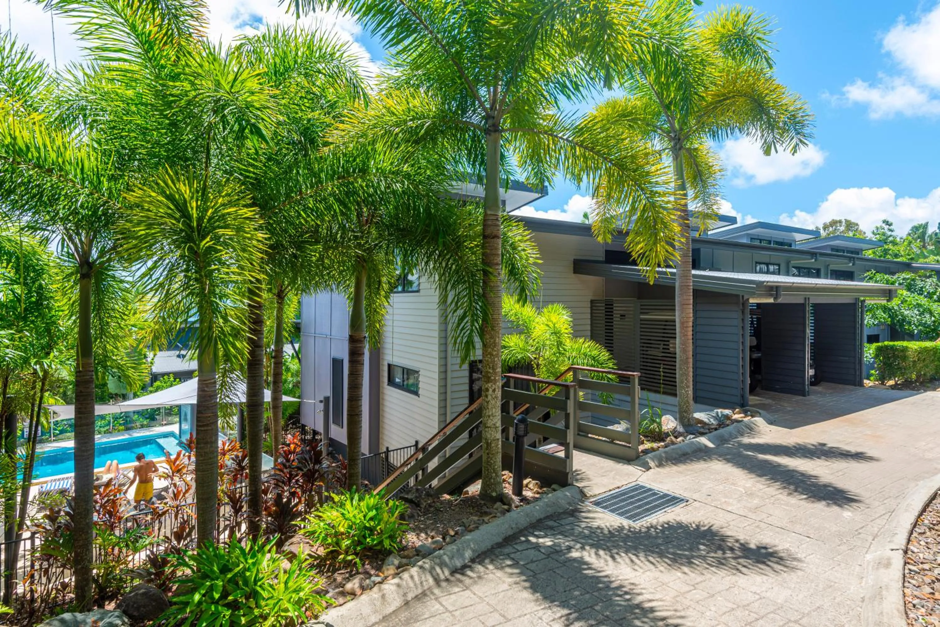 Property building in Pinnacle Apartments on Hamilton Island by HIHA