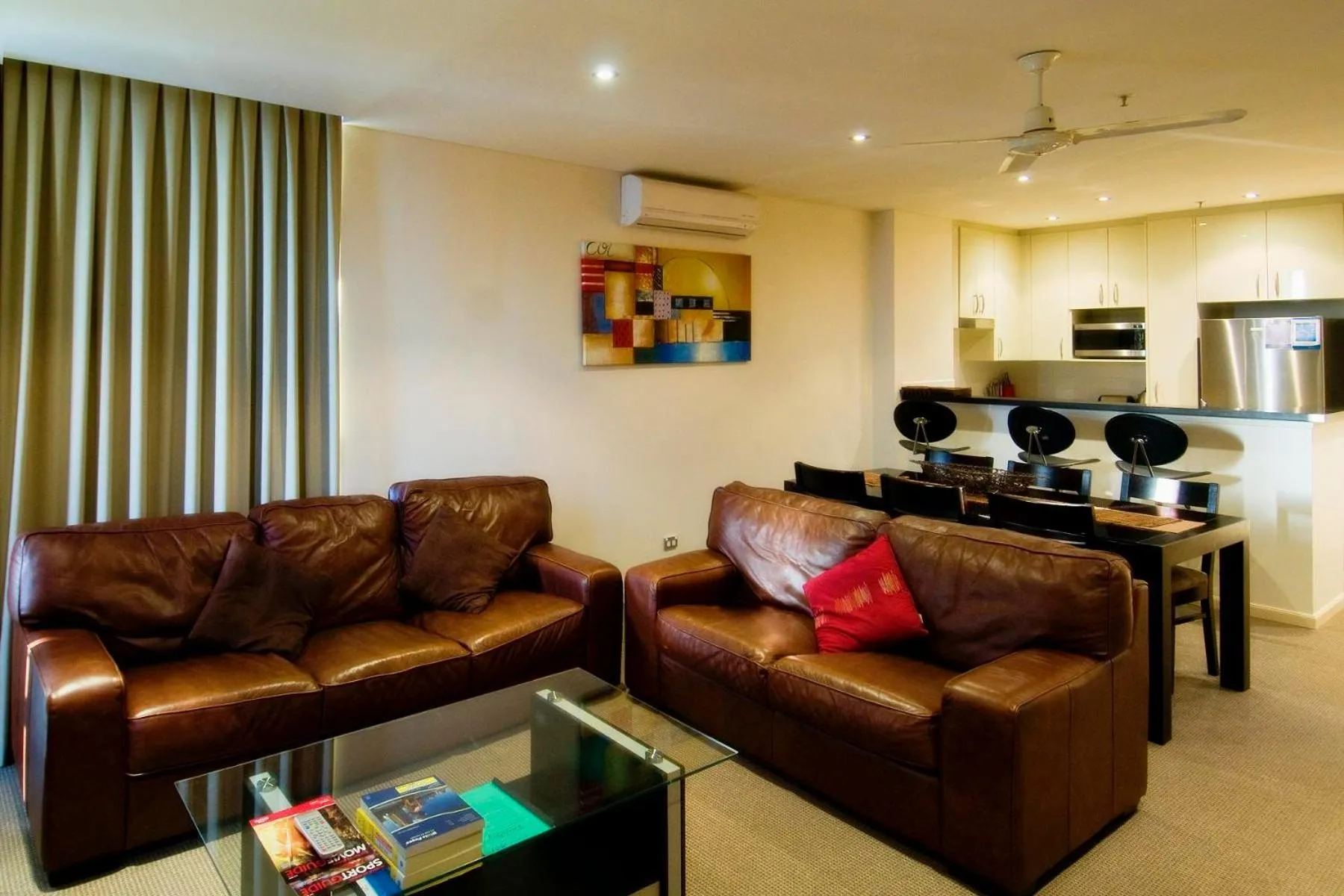 Dining area in Solaire Apartments