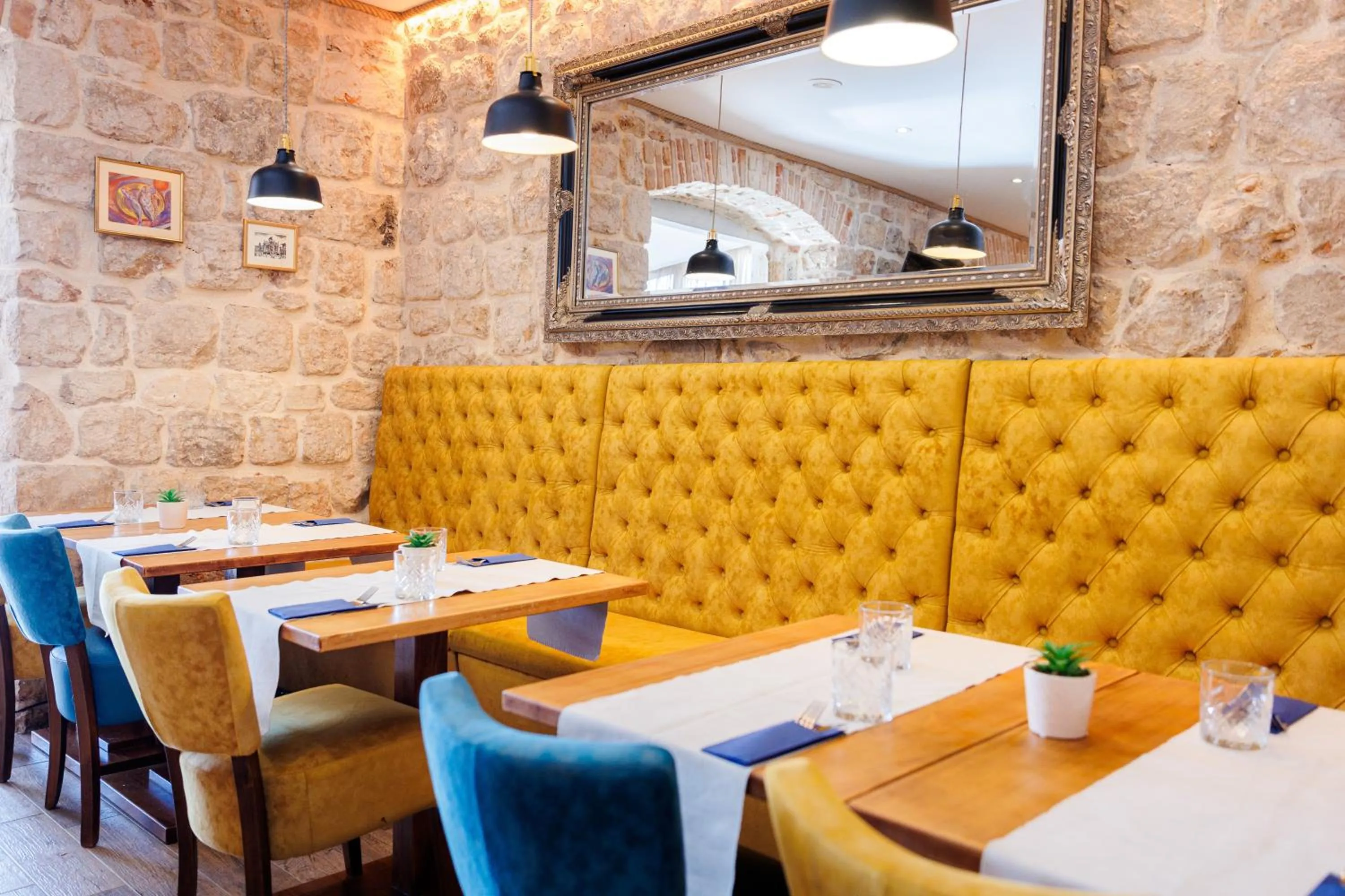 Restaurant/places to eat in Apartments Gabrieri