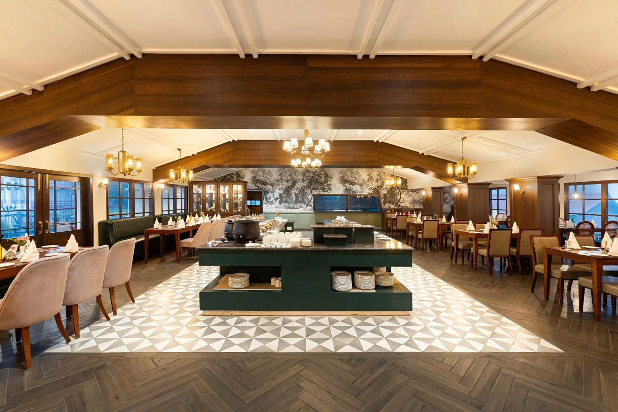 Restaurant/places to eat in Koti Resort