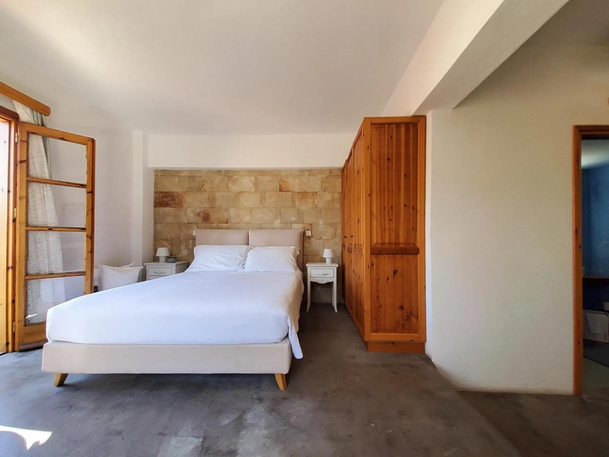 Bed in St. George Studios