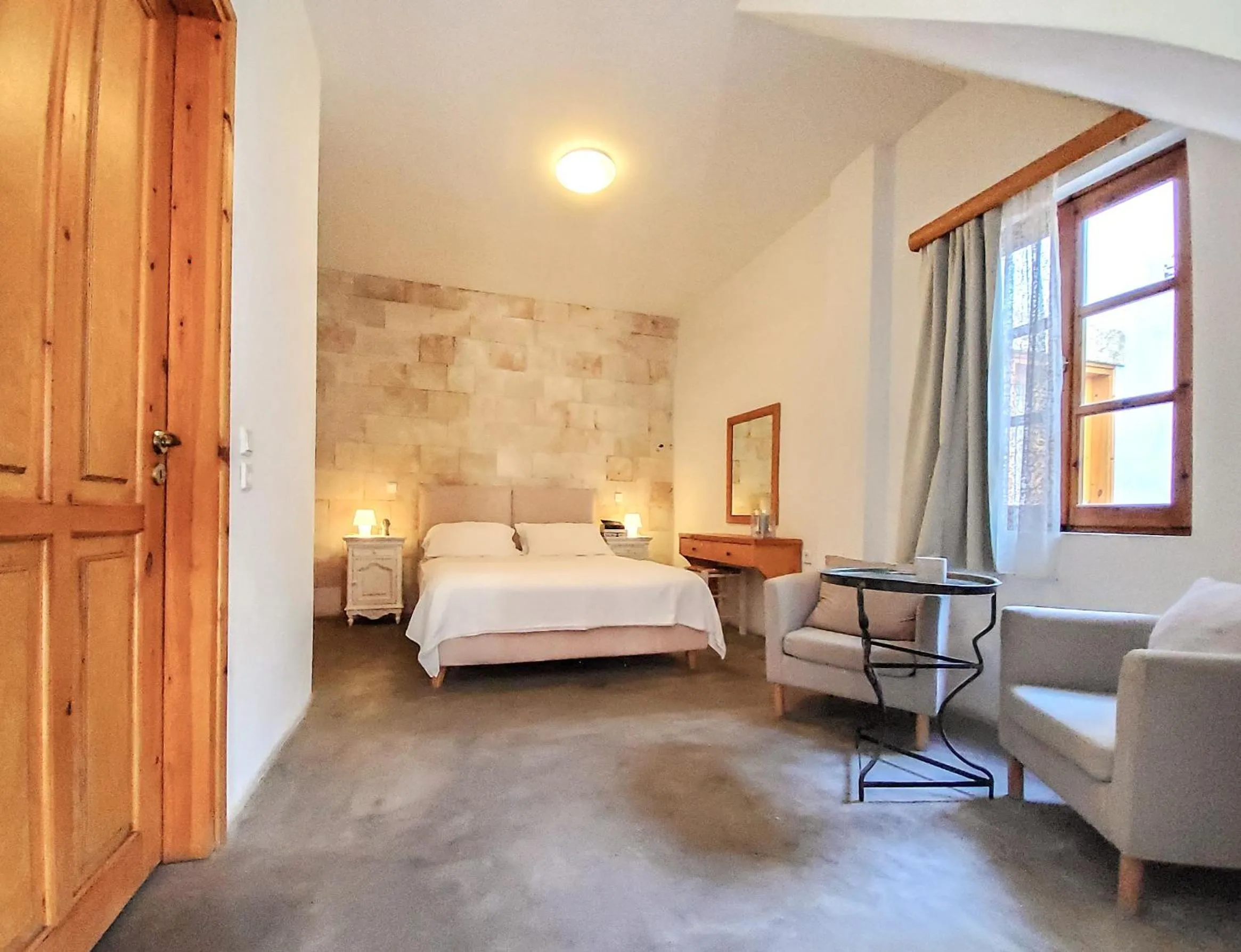 Bed in St. George Studios