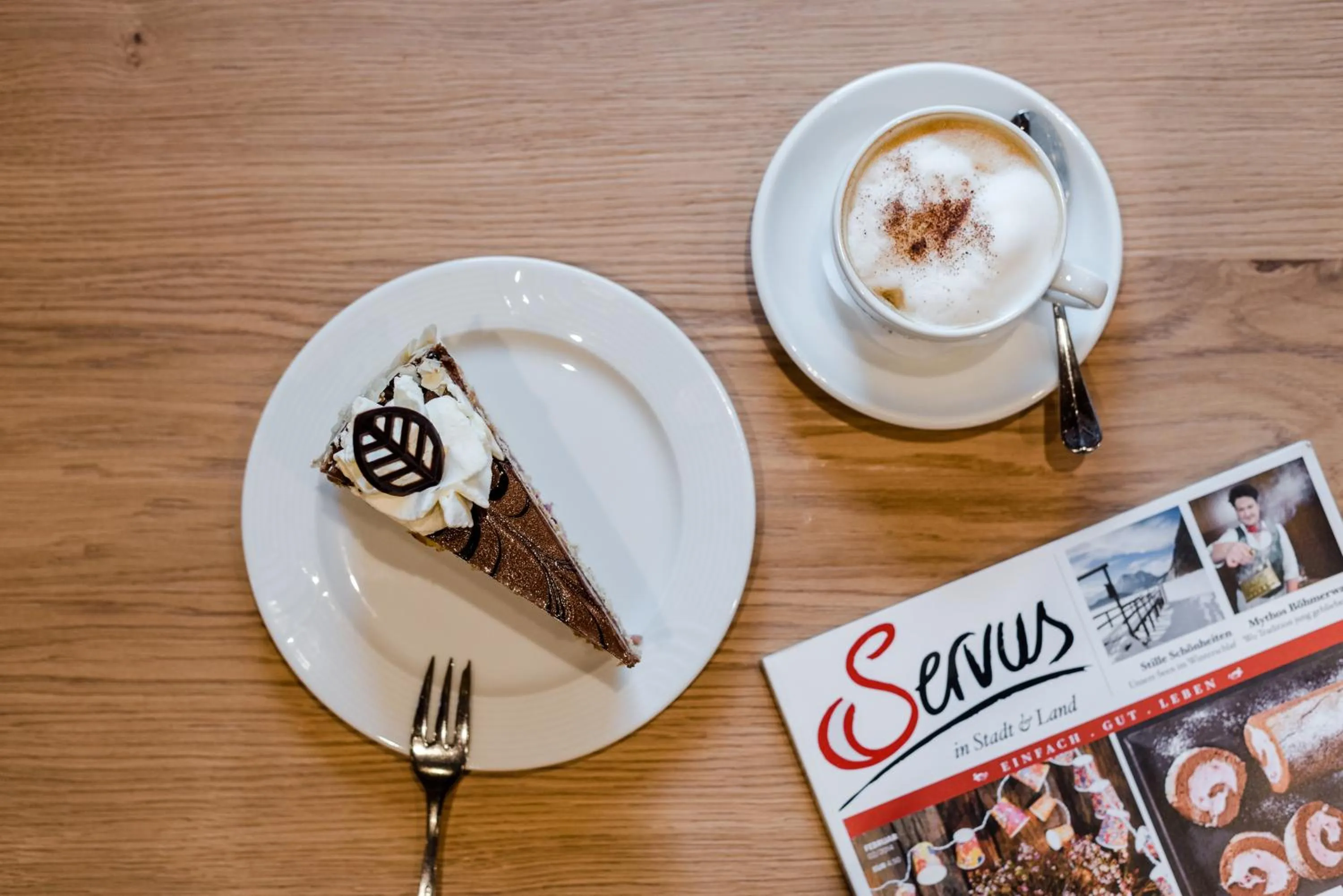 Food and drinks in Das Naturhotel die Eng