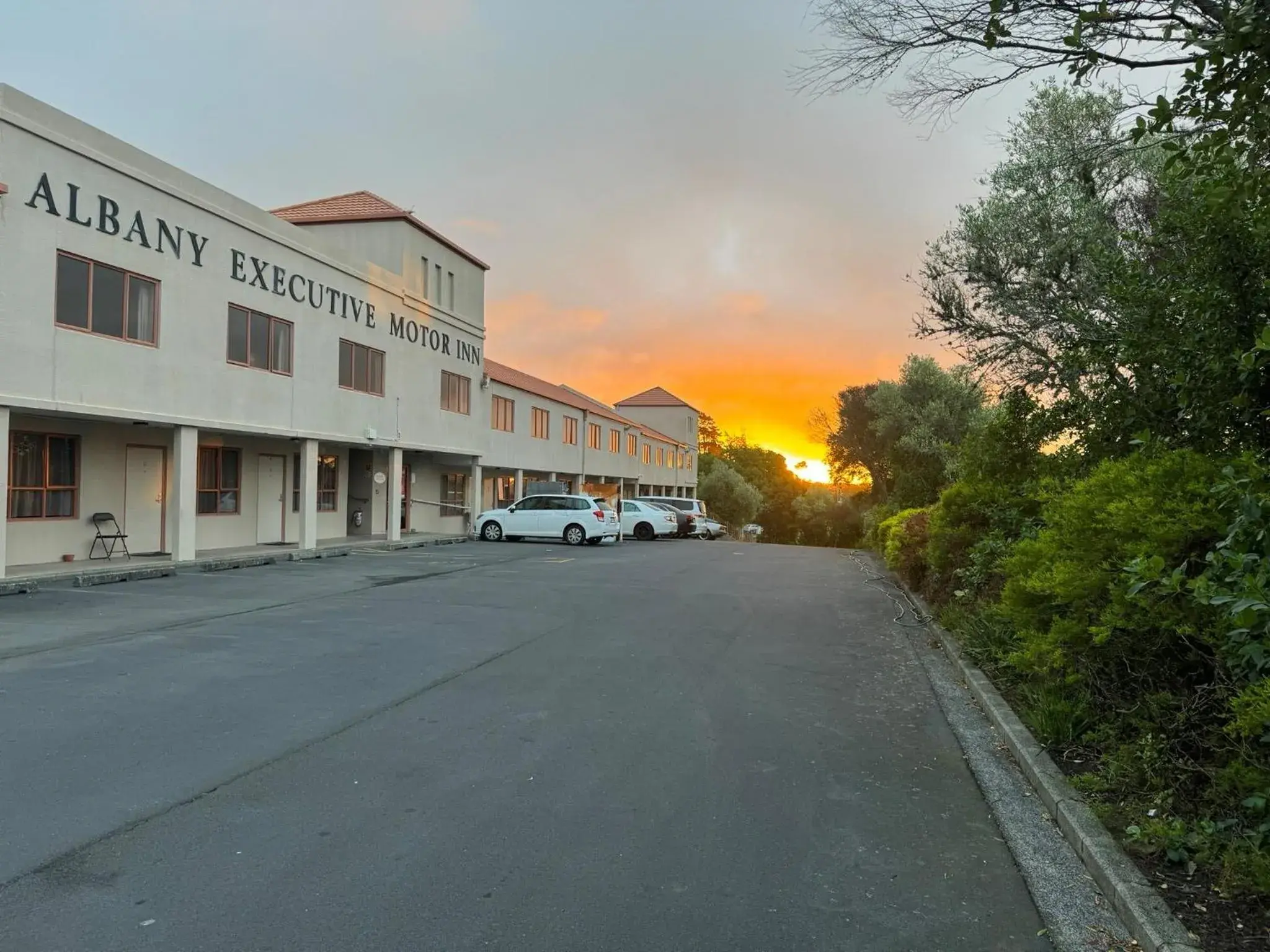 Property building in Albany Executive Motor Inn Limited Property building in Albany Executive Motor Inn Limited