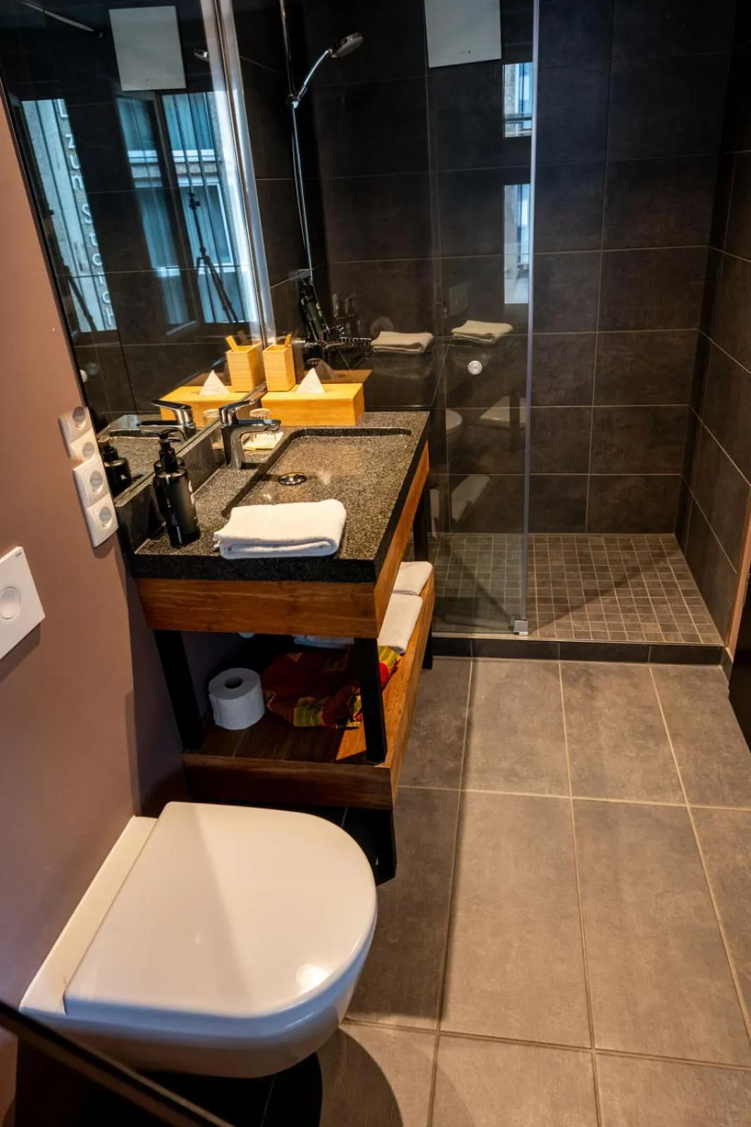 Bathroom in Restaurant Hotel Zum Storchen