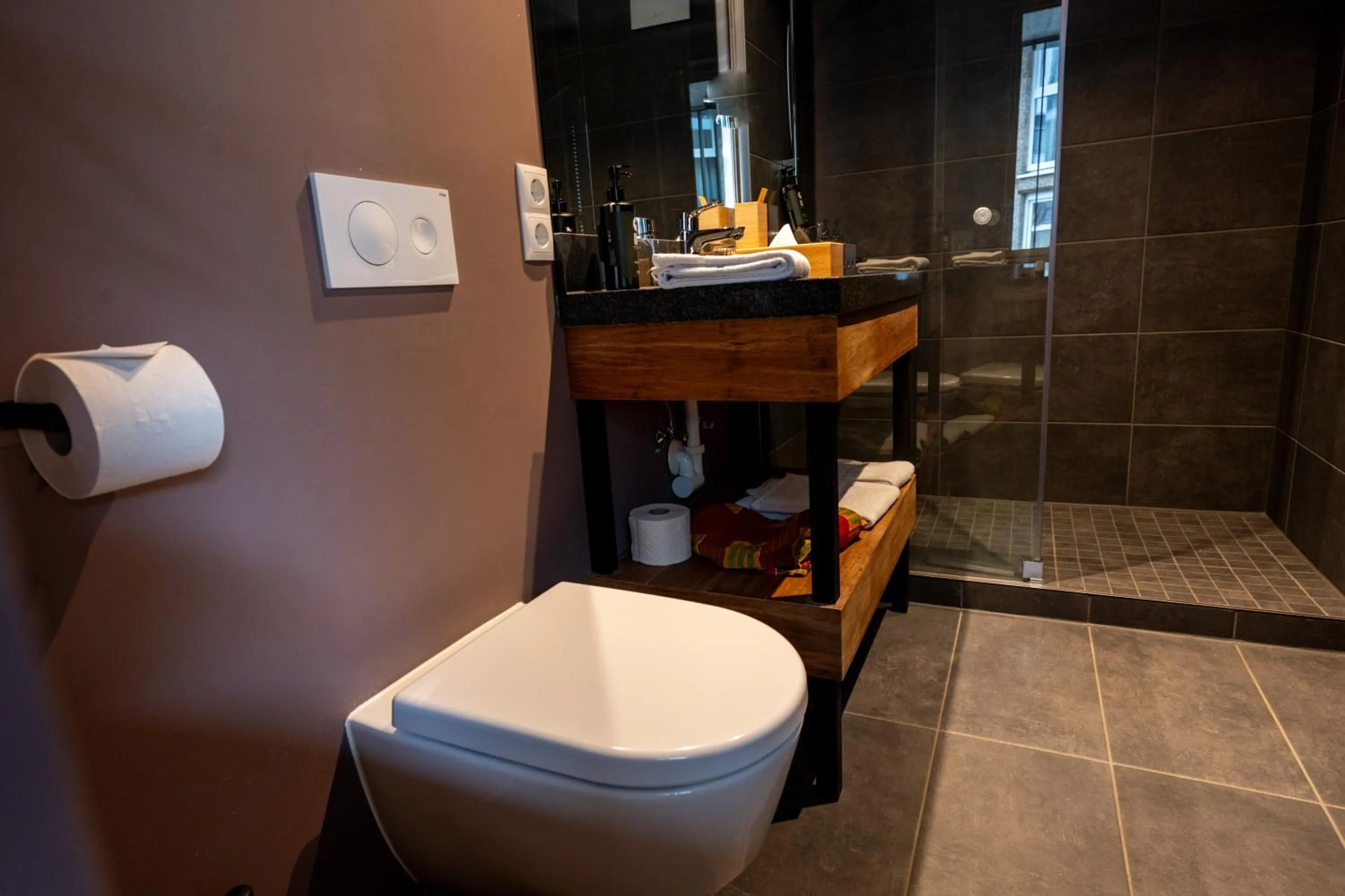 Bathroom in Restaurant Hotel Zum Storchen