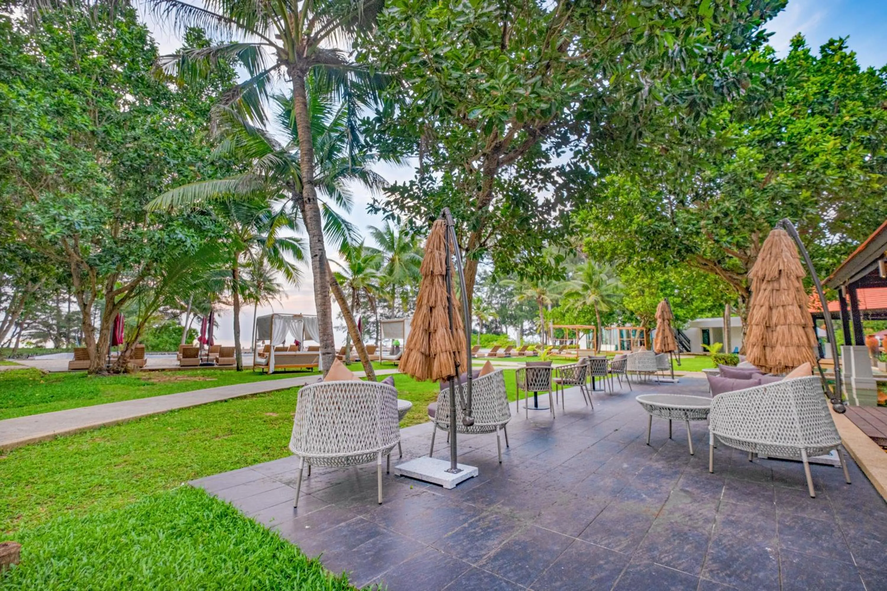 Restaurant/places to eat in D Varee Mai Khao Beach Resort, Thailand