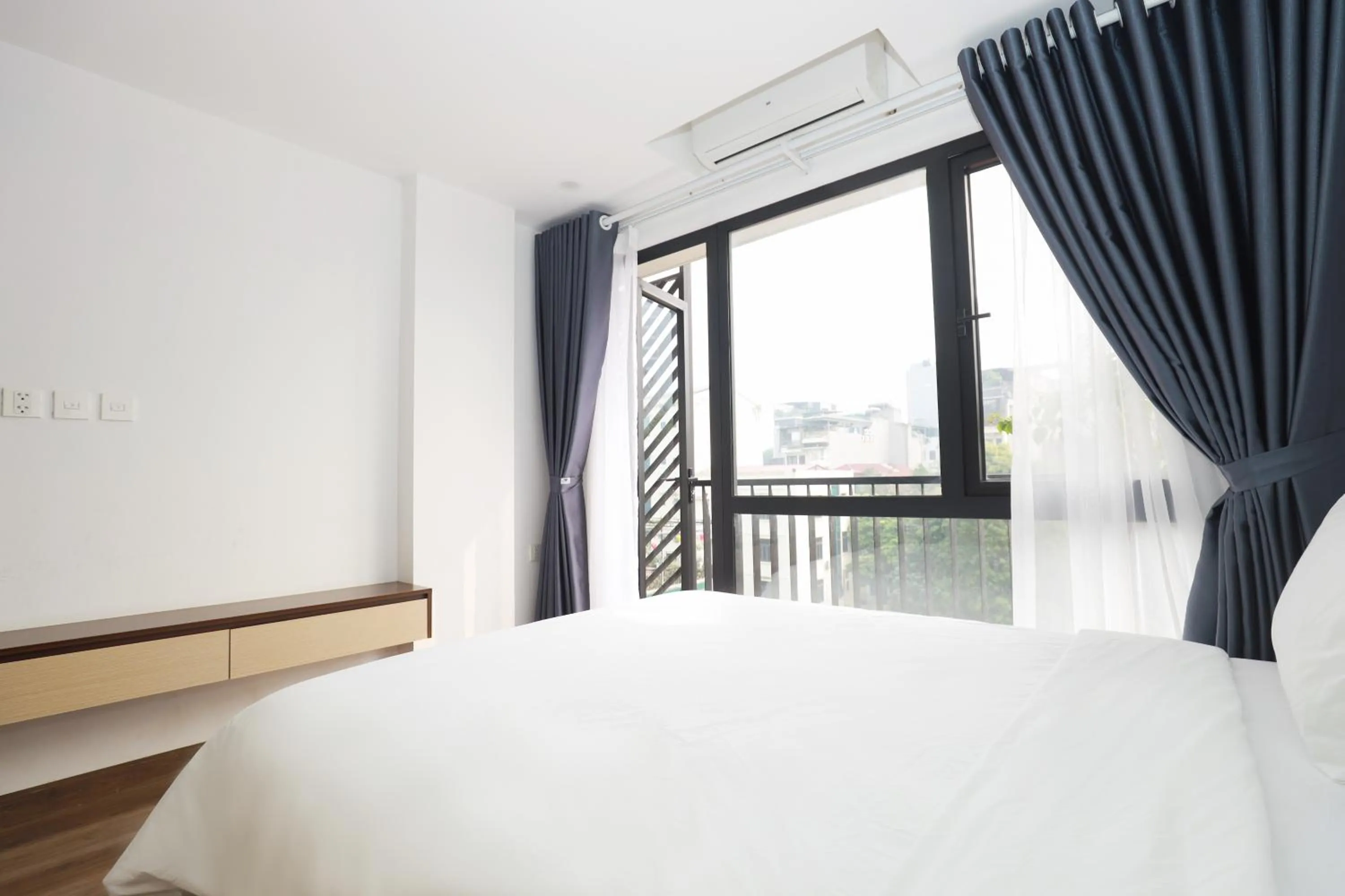 Bedroom, Bed in Wins Apartment