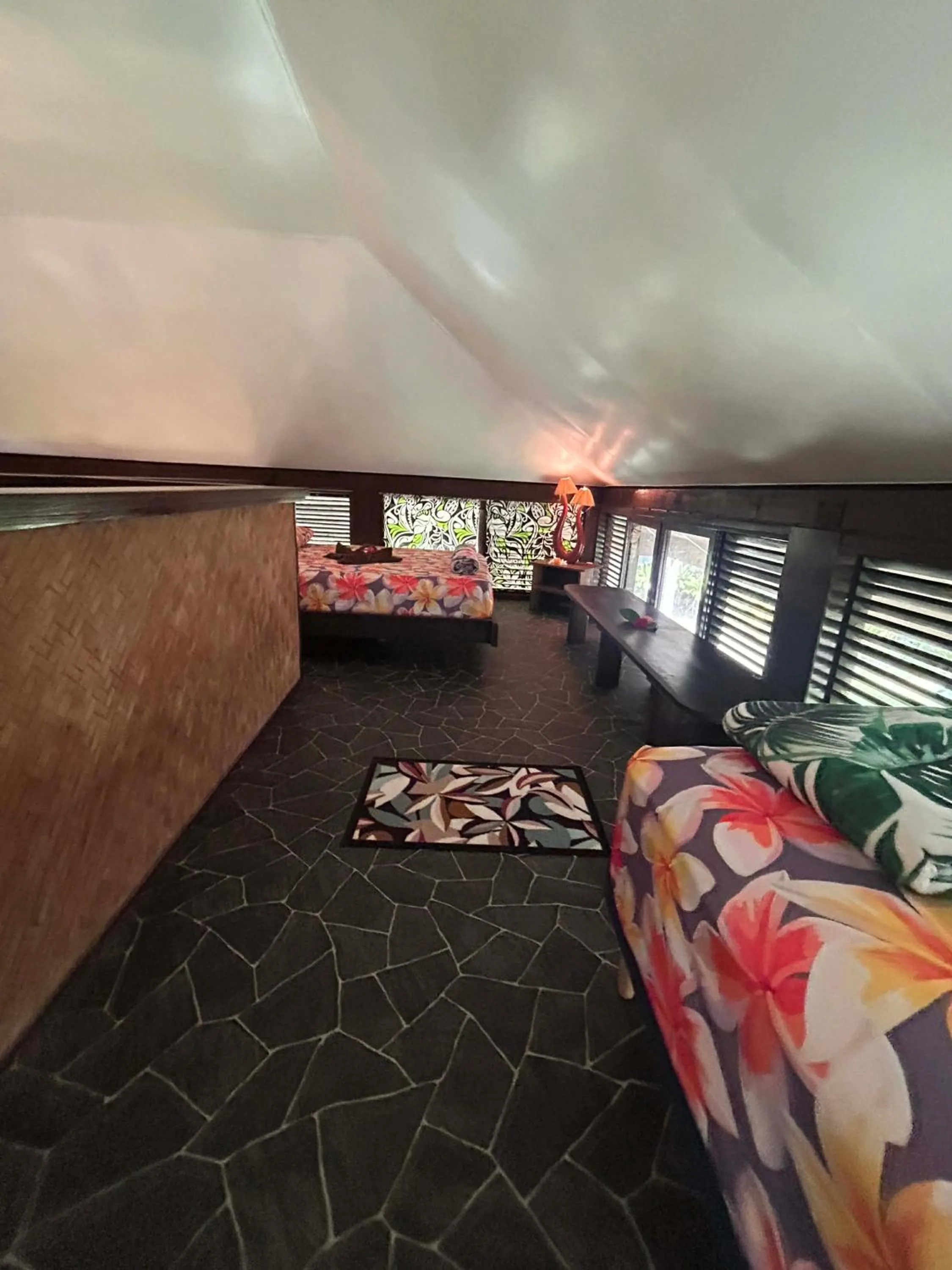 Property building, Bed in Pension Hibiscus Taha'a