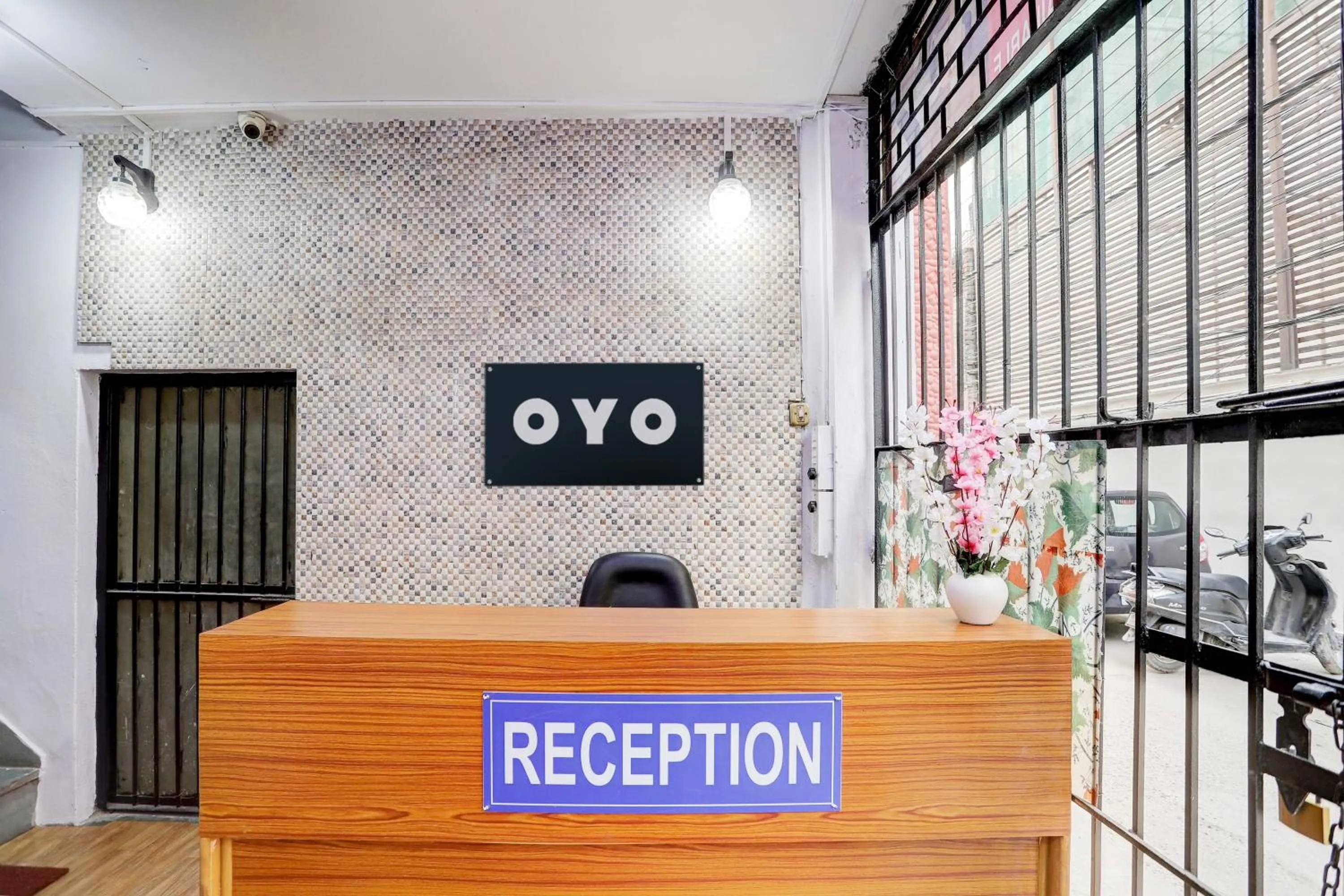 Lobby or reception in Super Hotel O Green Park Residency