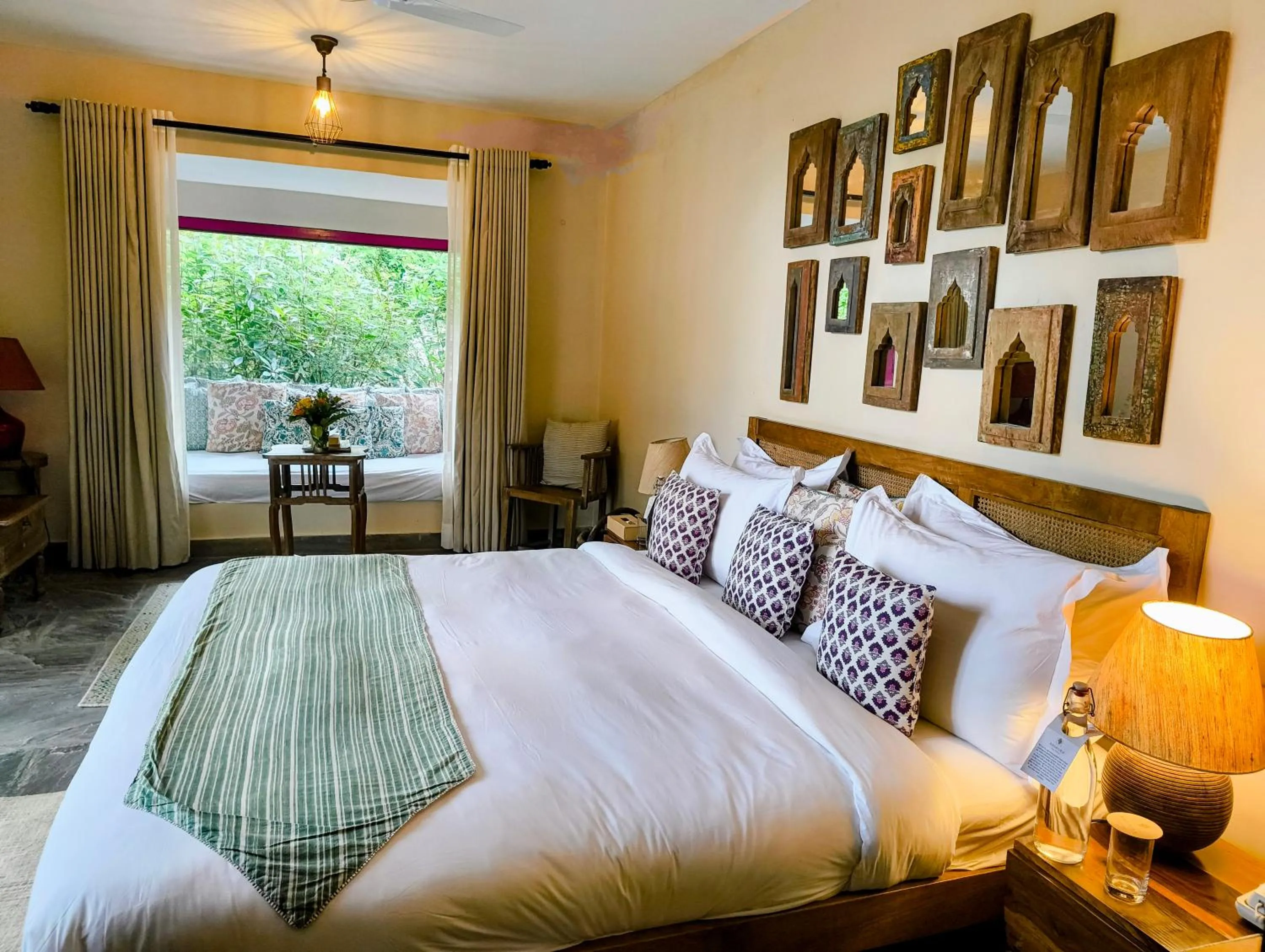 Bedroom, Bed in Anopura Jaipur