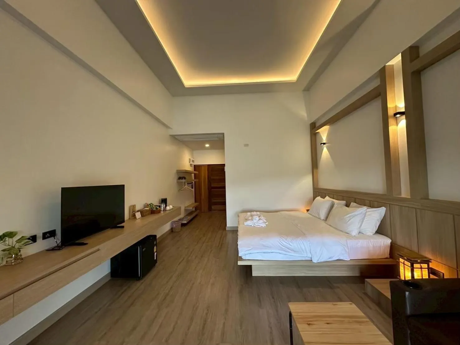 Property building, Bed in PASSA ผัสสะ Tea Plantation @Mae On