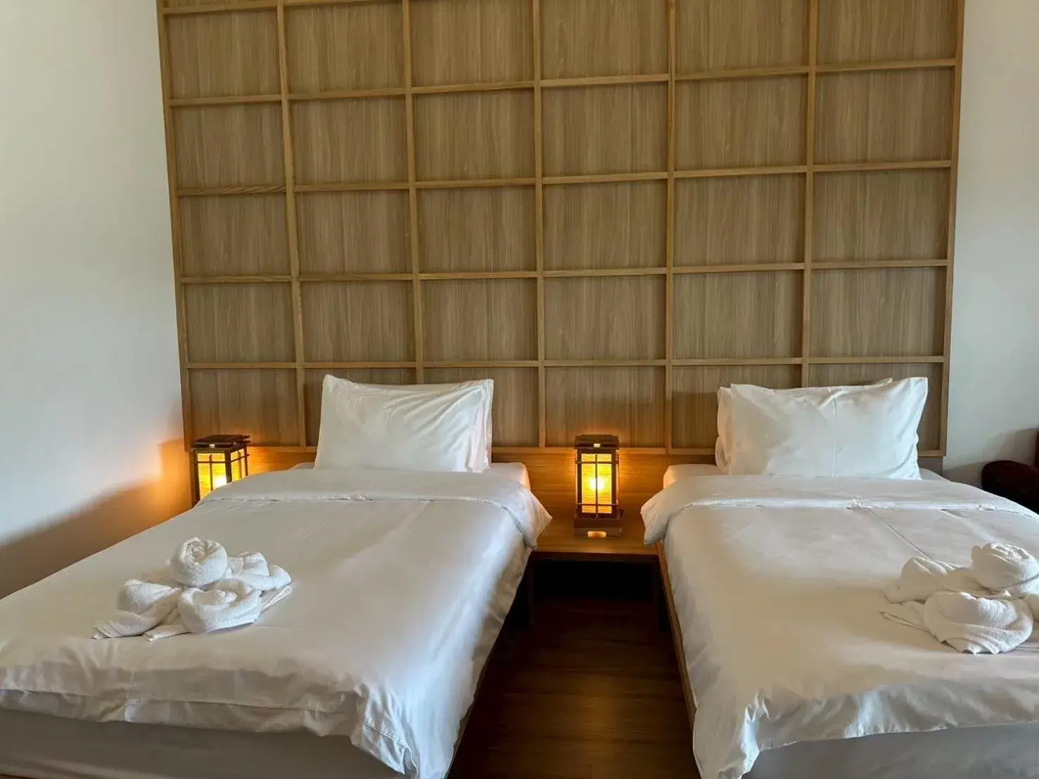 Deluxe Twin Room in PASSA ผัสสะ Tea Plantation @Mae On Deluxe Twin Room in PASSA ผัสสะ Tea Plantation @Mae On
