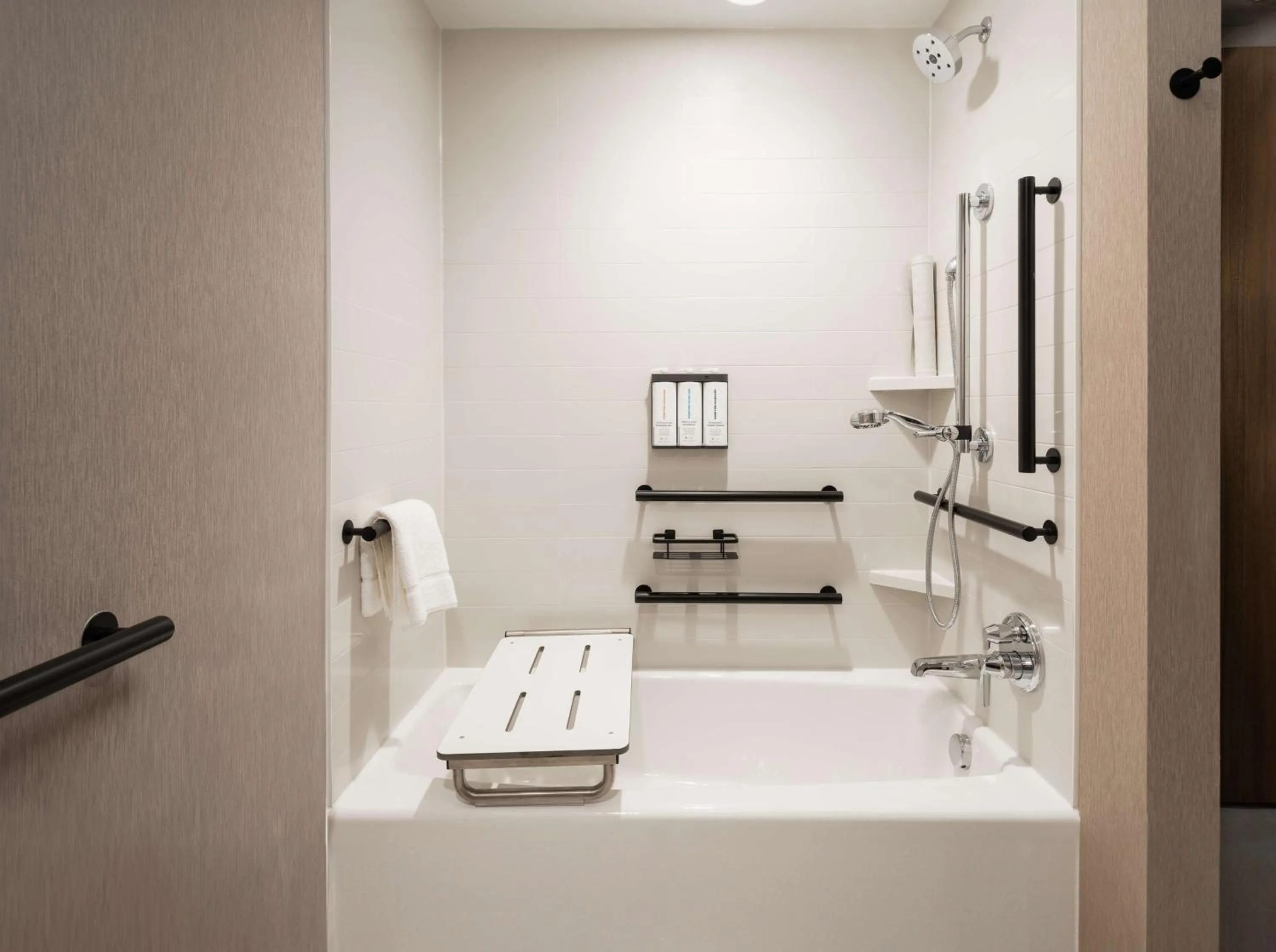 Bathroom in Hyatt Place Nashville/Green Hills