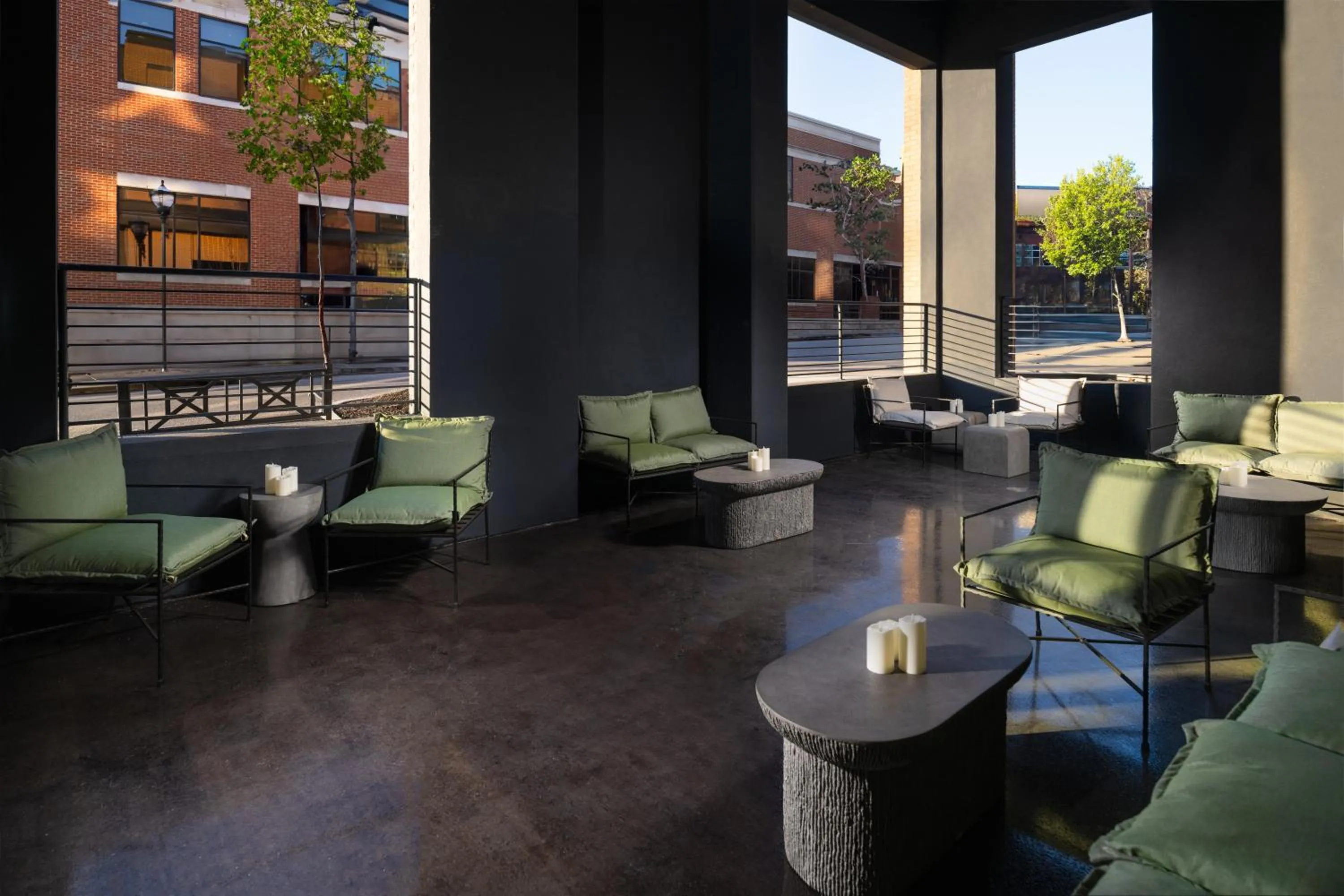 Patio in Hyatt Place Nashville/Green Hills
