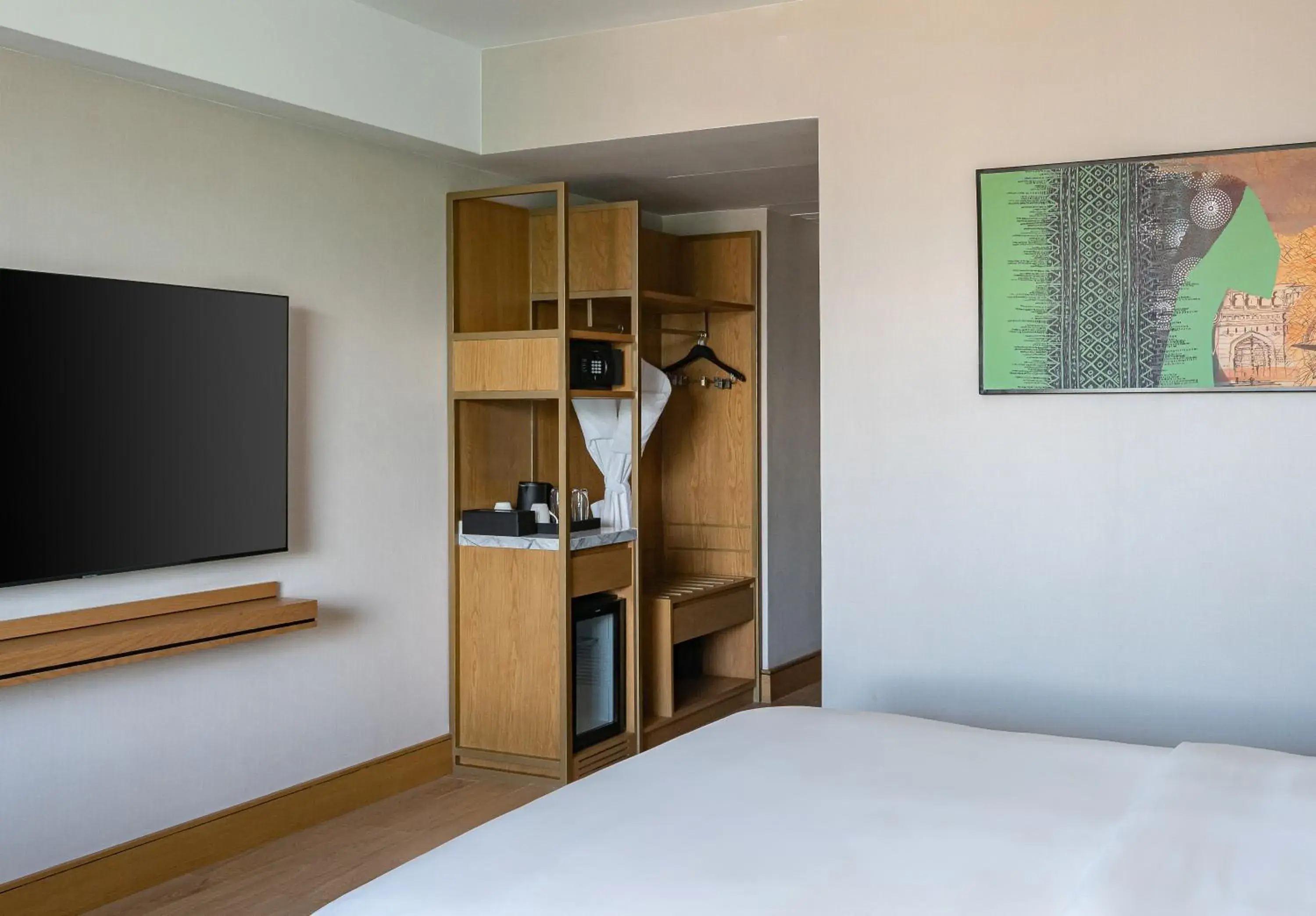 Coffee/tea facilities, Bed in Hyatt Regency Nairobi Westlands Coffee/tea facilities, Bed in Hyatt Regency Nairobi Westlands