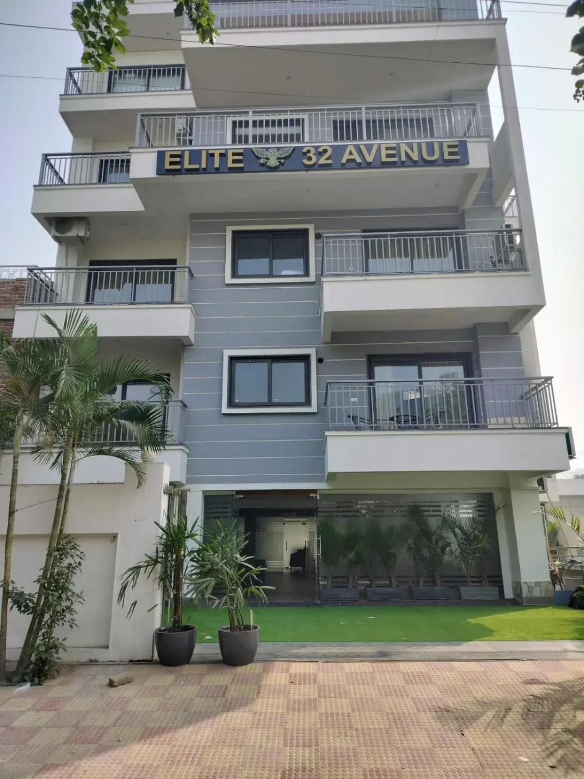 Property building in The Hoften Elite 32 Avenue, Sector 15, Gurugram Property building in The Hoften Elite 32 Avenue, Sector 15, Gurugram