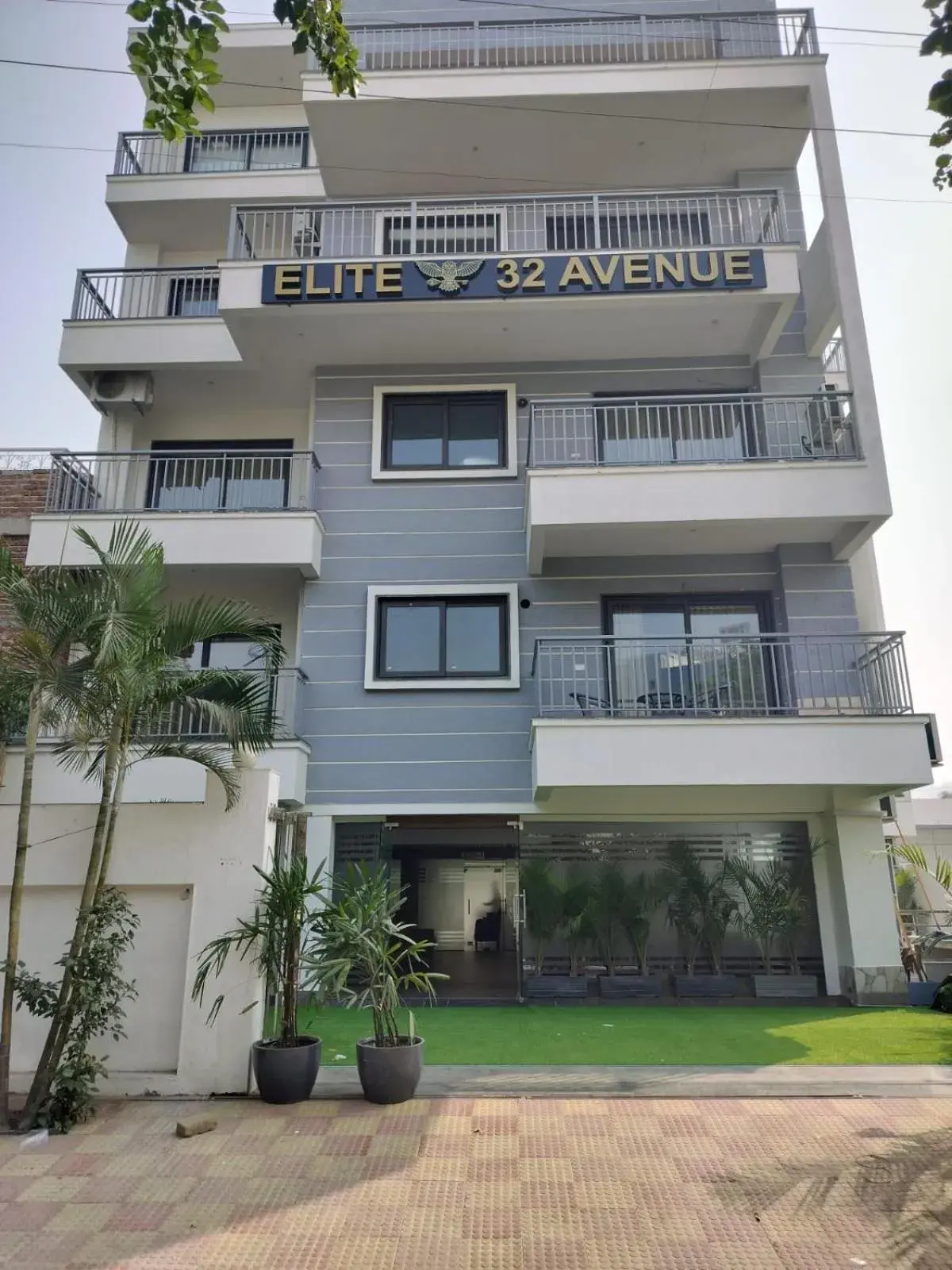 Property building in The Hoften Elite 32 Avenue, Sector 15, Gurugram Property building in The Hoften Elite 32 Avenue, Sector 15, Gurugram