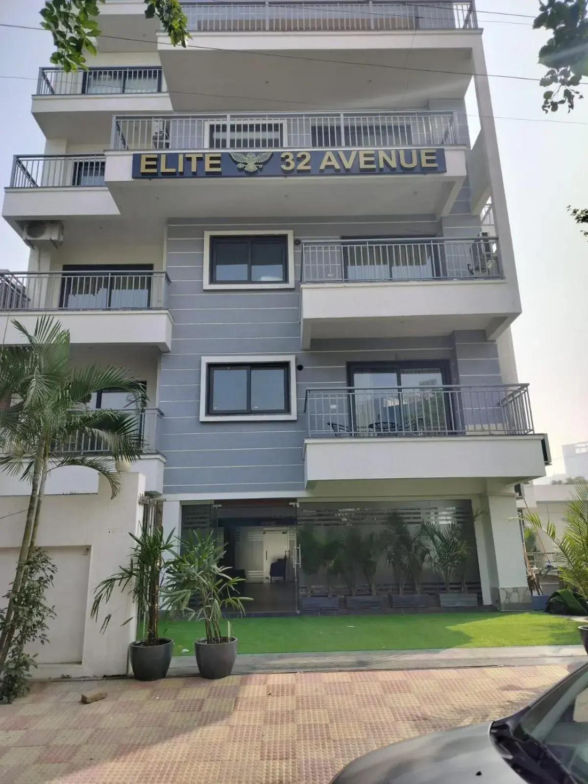 Property building in The Hoften Elite 32 Avenue, Sector 15, Gurugram Property building in The Hoften Elite 32 Avenue, Sector 15, Gurugram