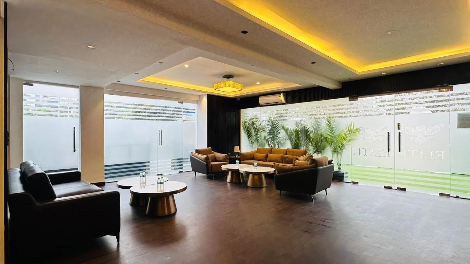 Lobby or reception in The Hoften Elite 32 Avenue, Sector 15, Gurugram