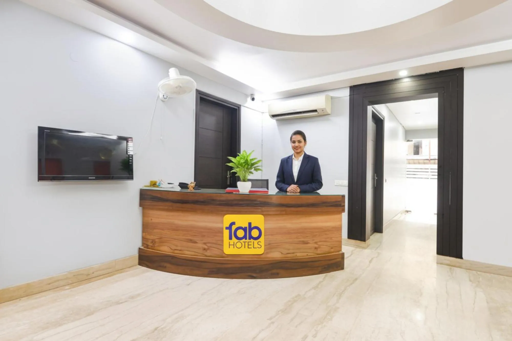 FabHotel AVF Suites