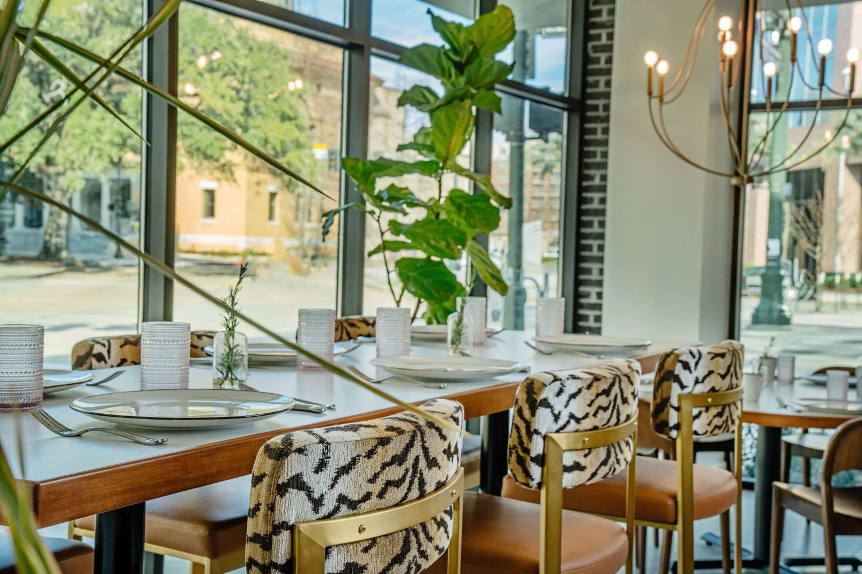 Restaurant/places to eat in Origin Baton Rouge, a Wyndham Hotel