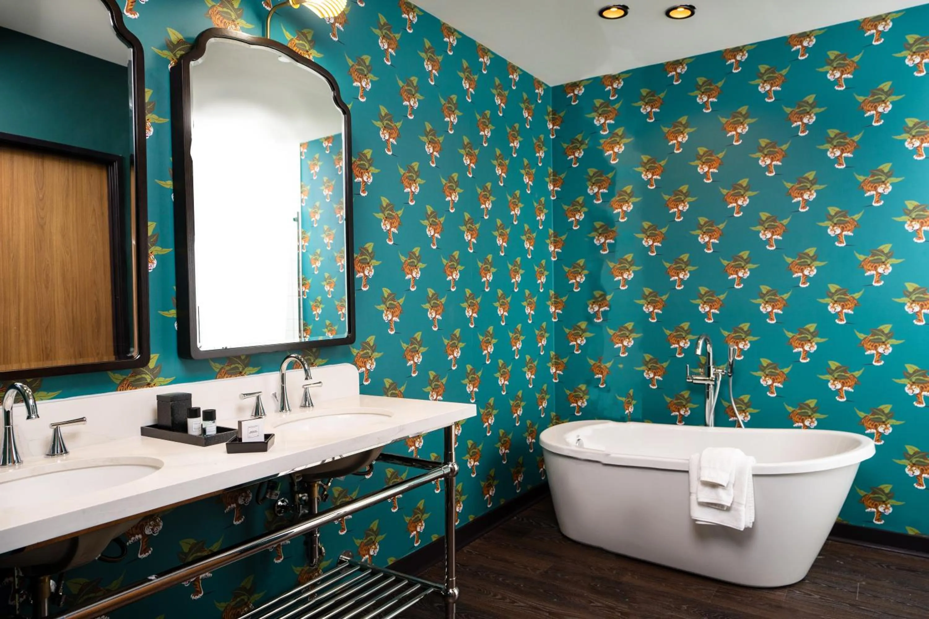 Bathroom in Origin Baton Rouge, a Wyndham Hotel