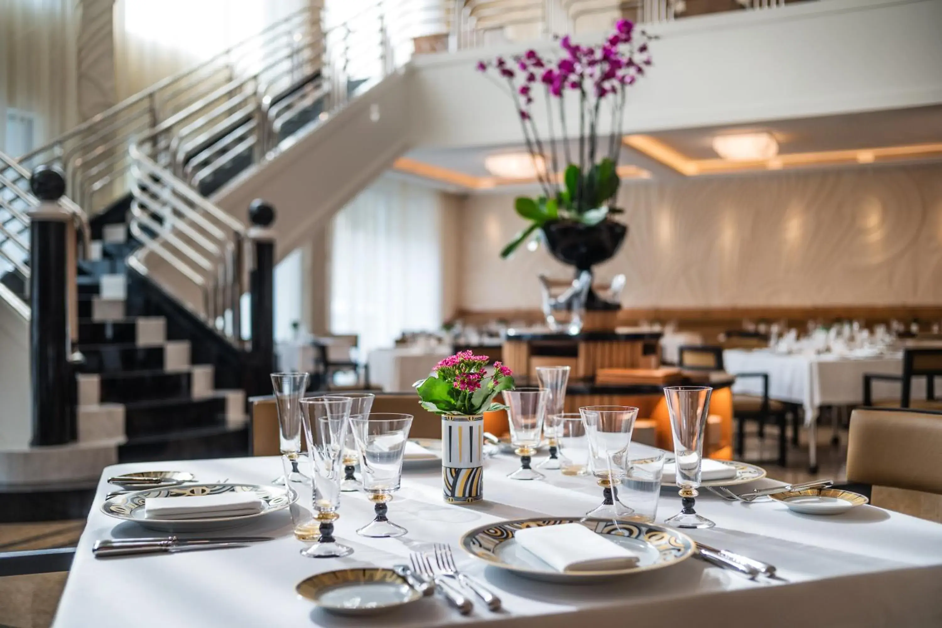 Restaurant/places to eat in Dinamo Hotel Baku Restaurant/places to eat in Dinamo Hotel Baku