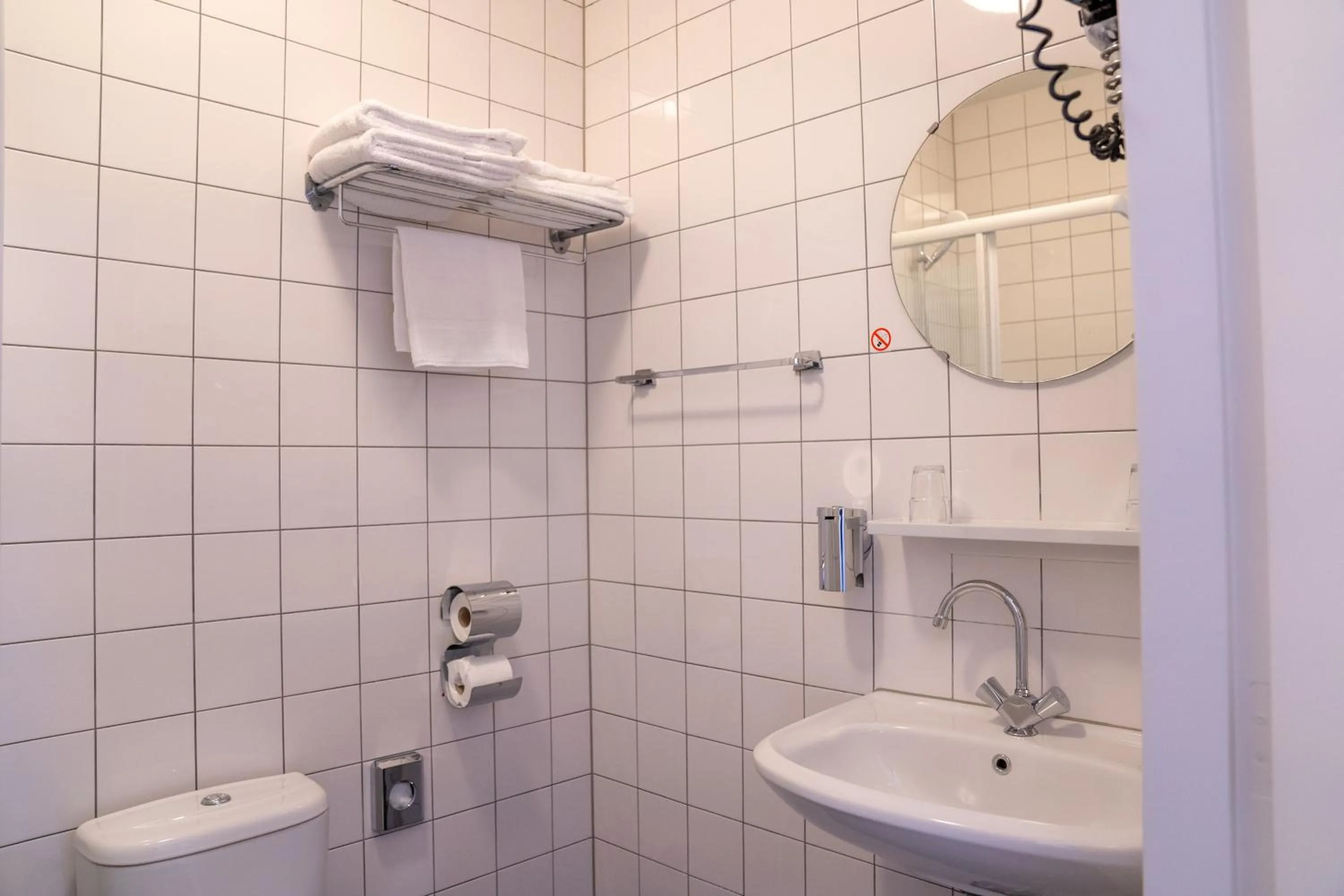 Bathroom in Het Hart van Weesp