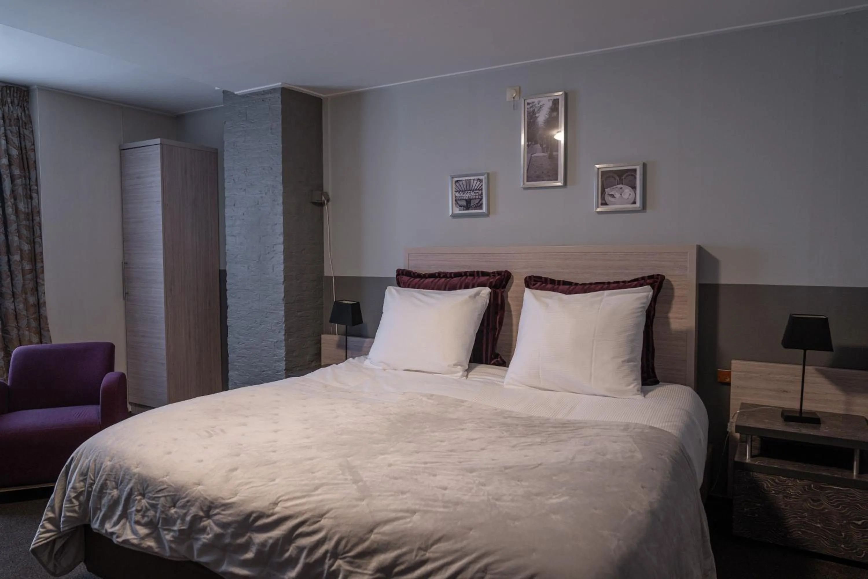 Bed in Het Hart van Weesp