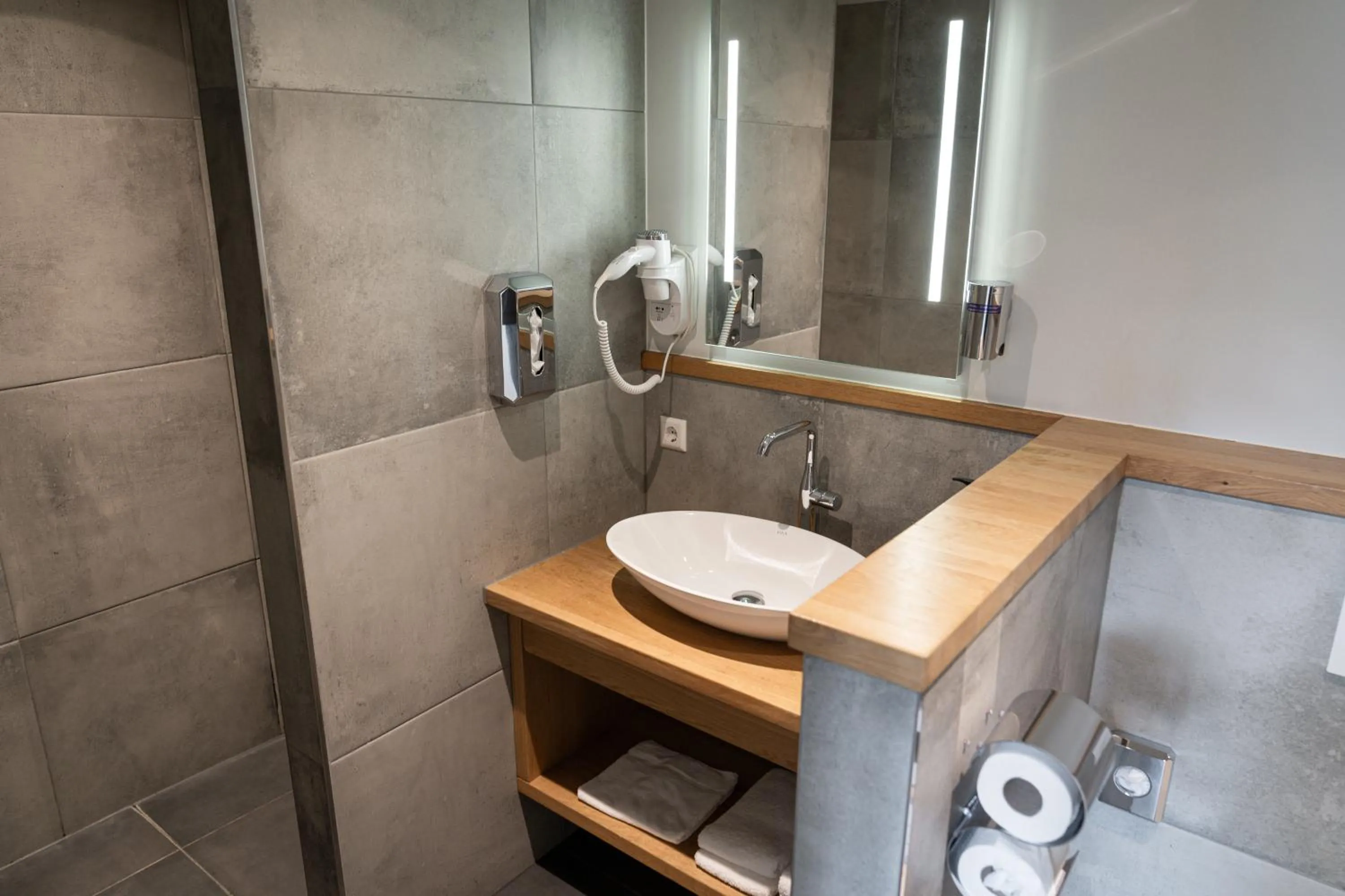 Bathroom in Het Hart van Weesp