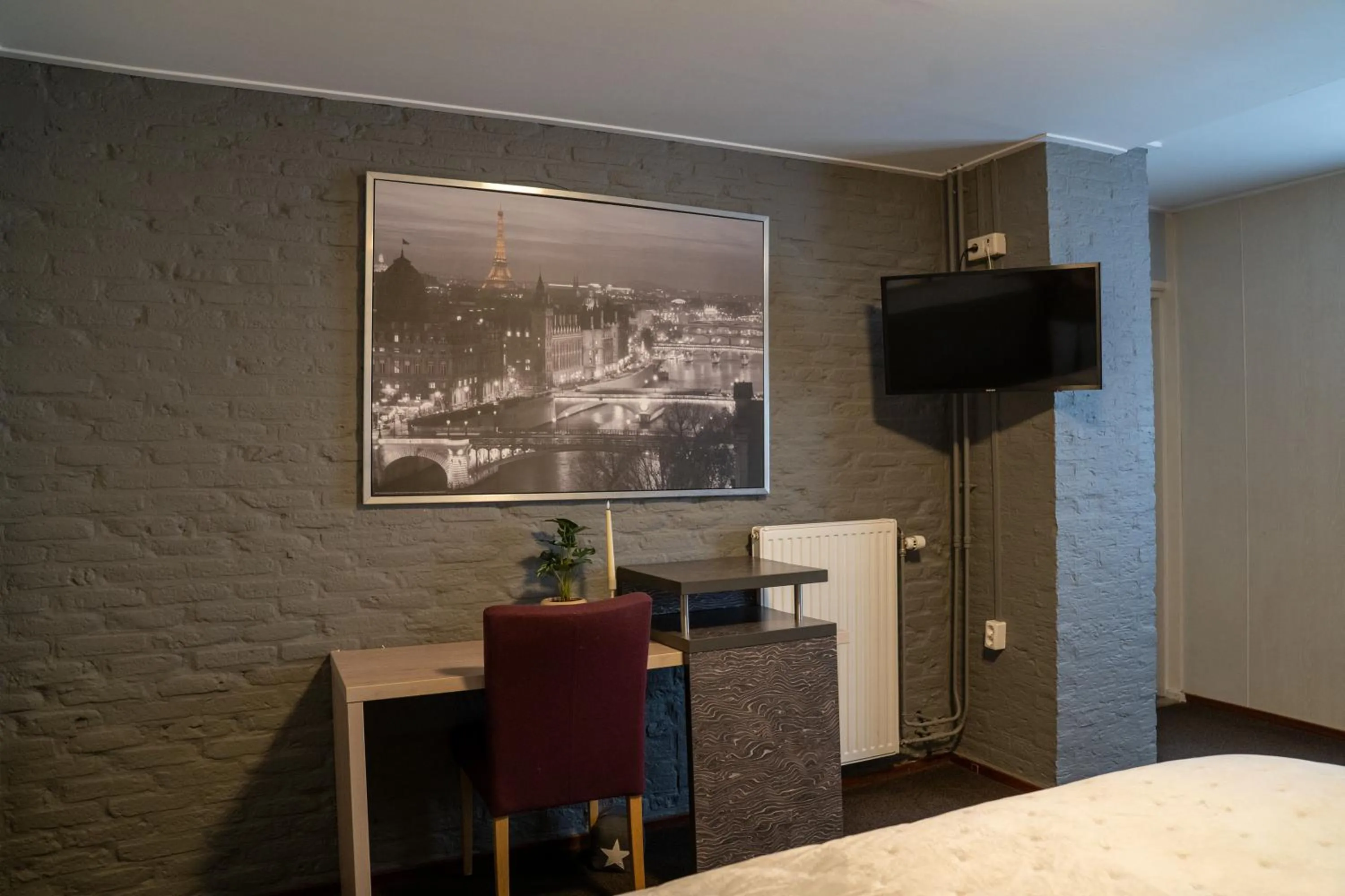 Bed in Het Hart van Weesp