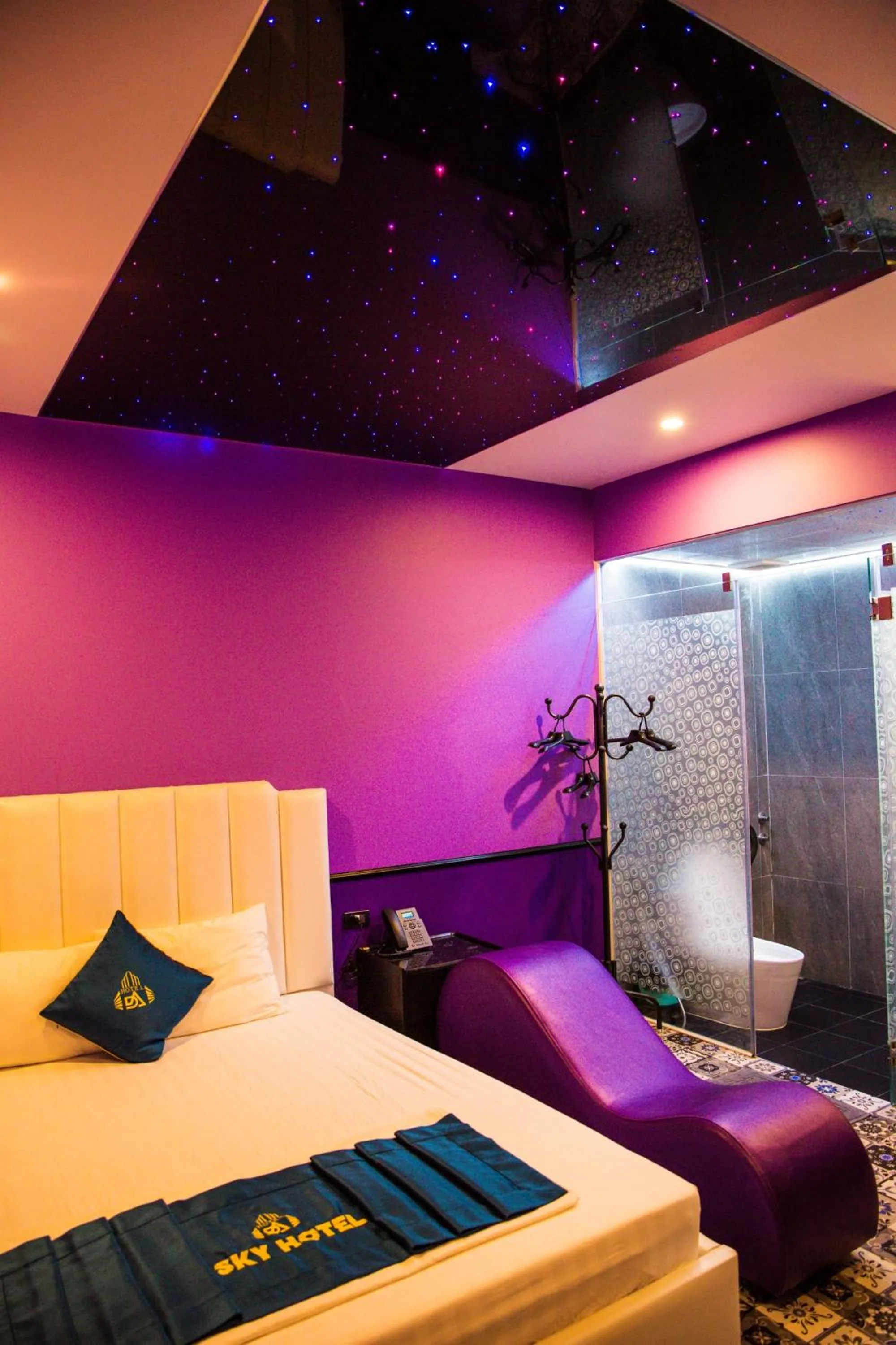 Bedroom, Bed in Sky Hotel Bắc Giang