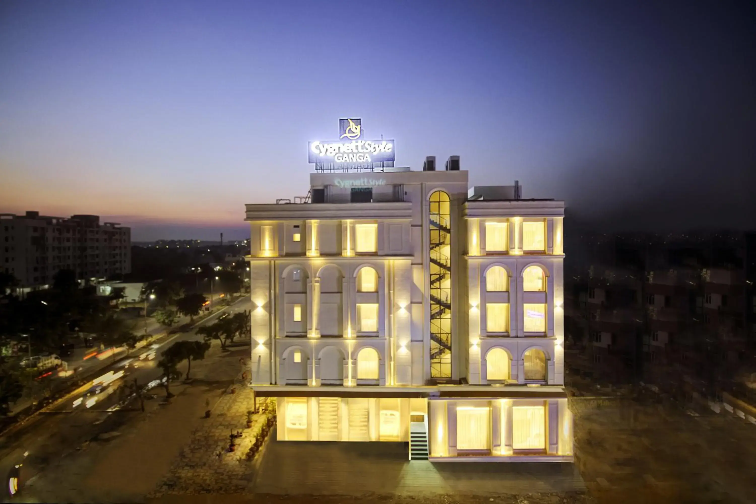 Facade/entrance in Cygnett Style Ganga Facade/entrance in Cygnett Style Ganga