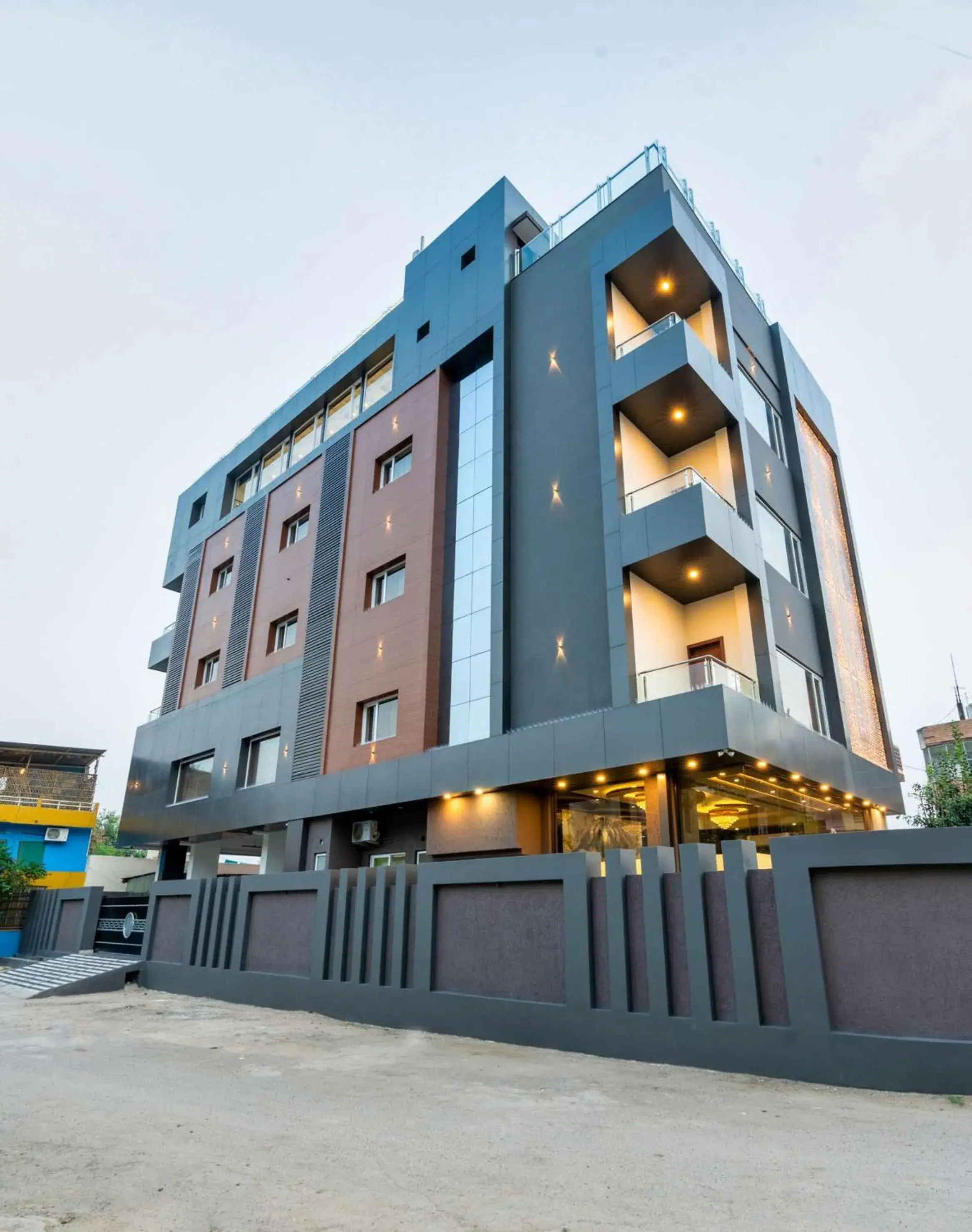 Property building in The Grand Fateh Property building in The Grand Fateh